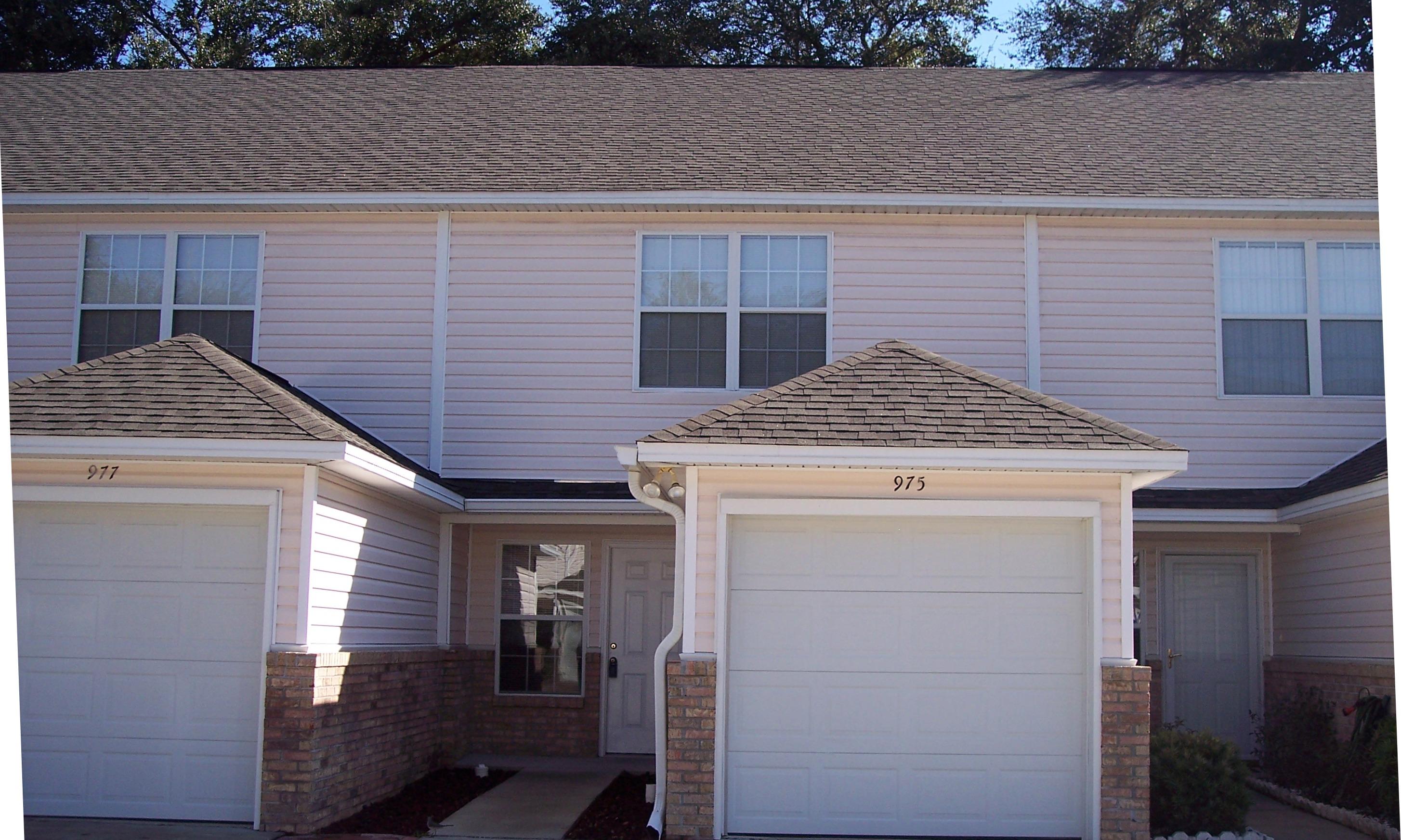 OAK PARK TOWNHOMES - Residential