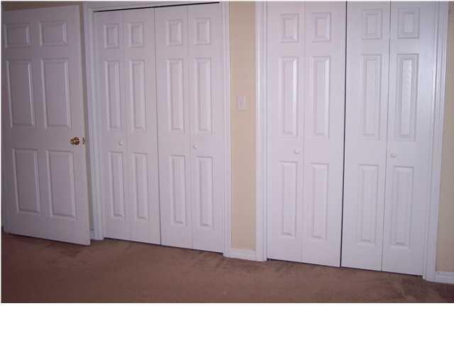 OAK PARK TOWNHOMES - Residential