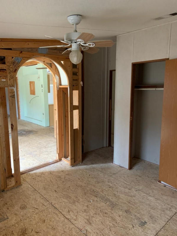 LAKE ROSEMARY - Residential