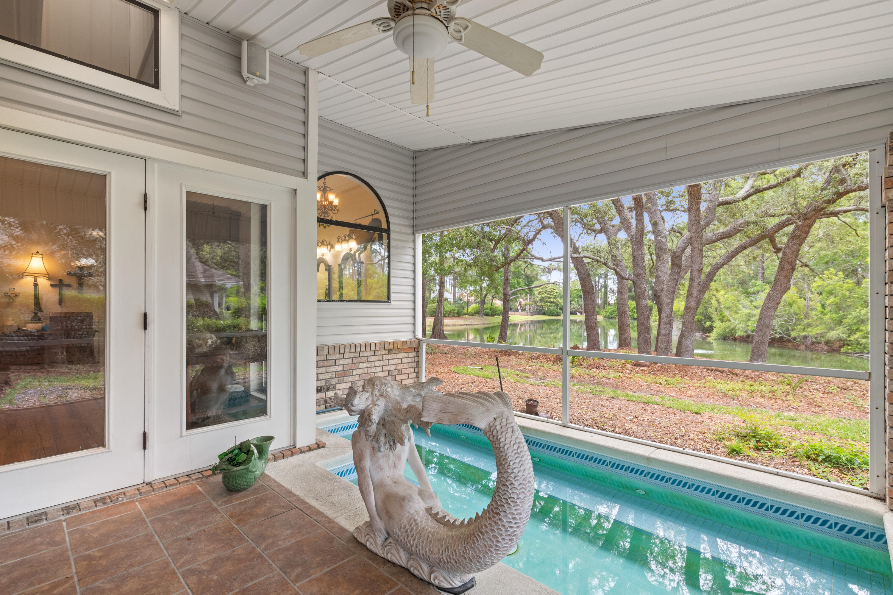 DEERWOOD DRIVE - Residential