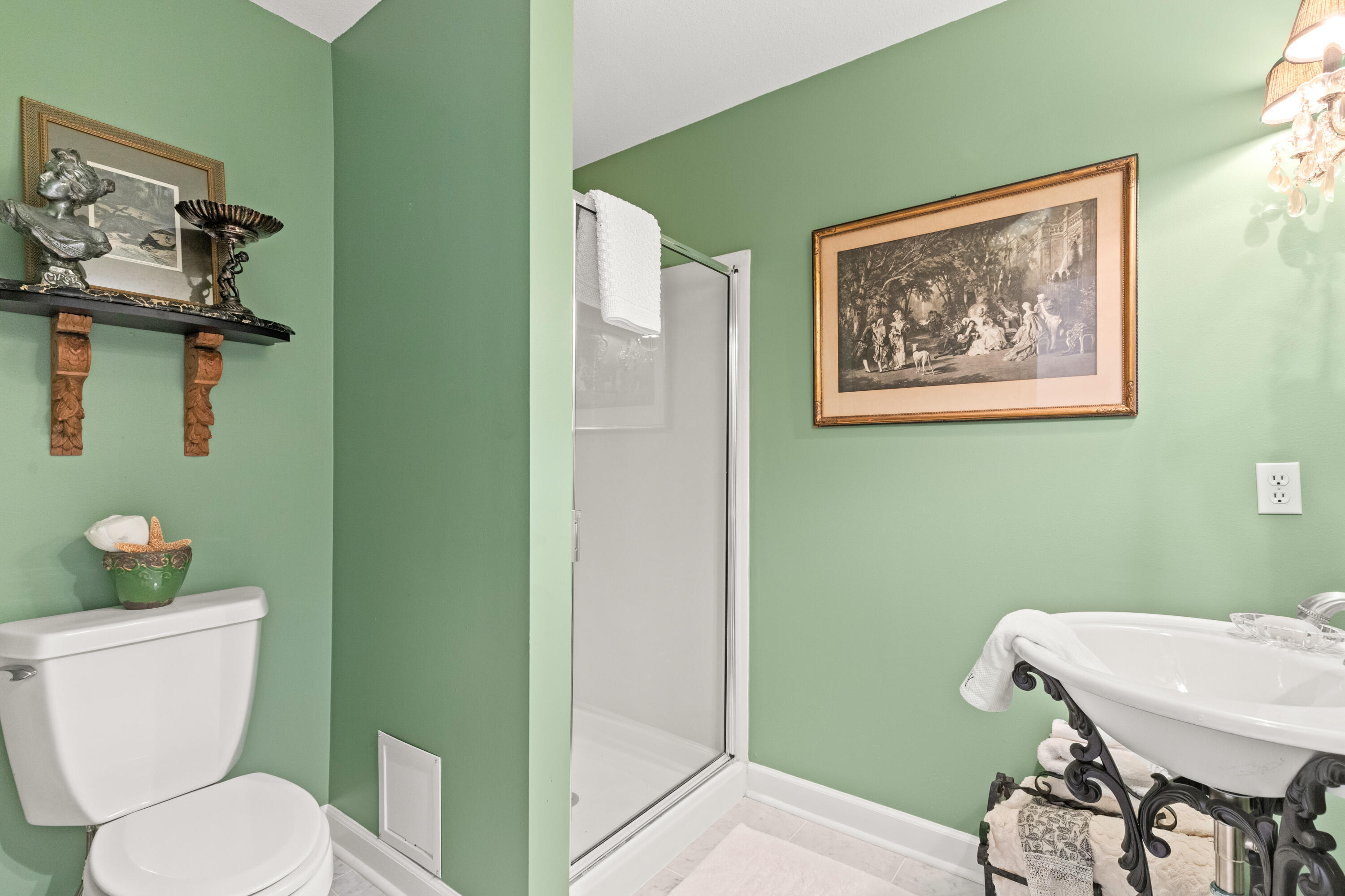DEERWOOD DRIVE - Residential