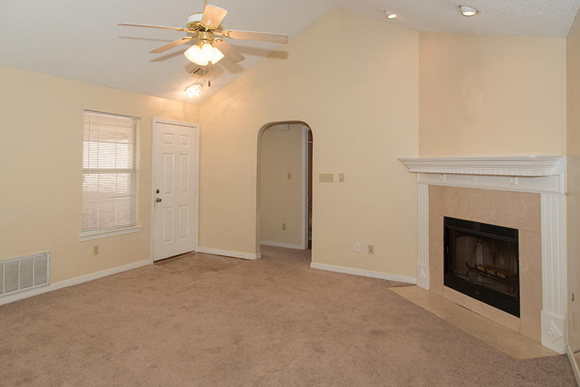 LAKE CHARLESTON - Residential Lease