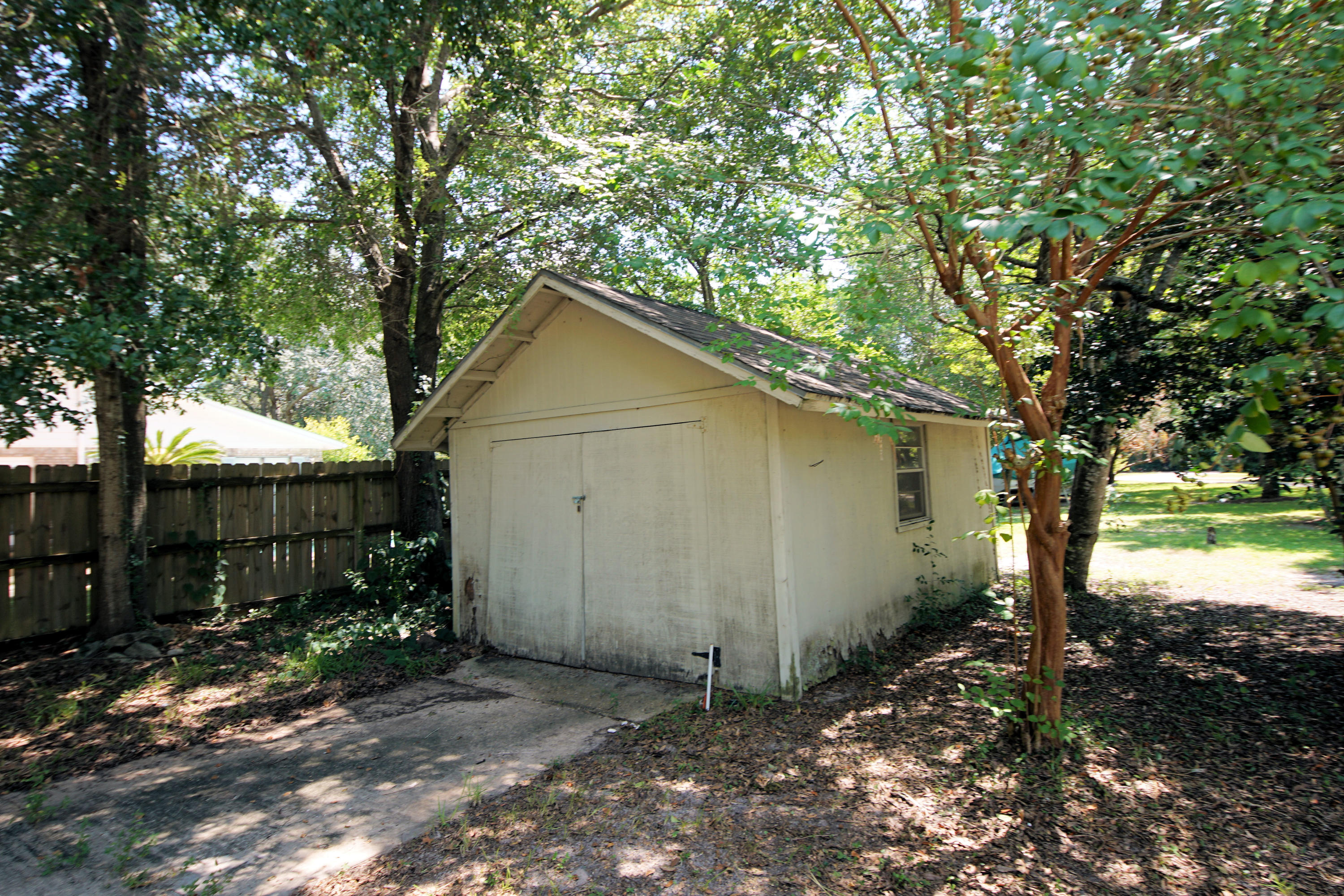 SPRING LAKE #1 - Residential