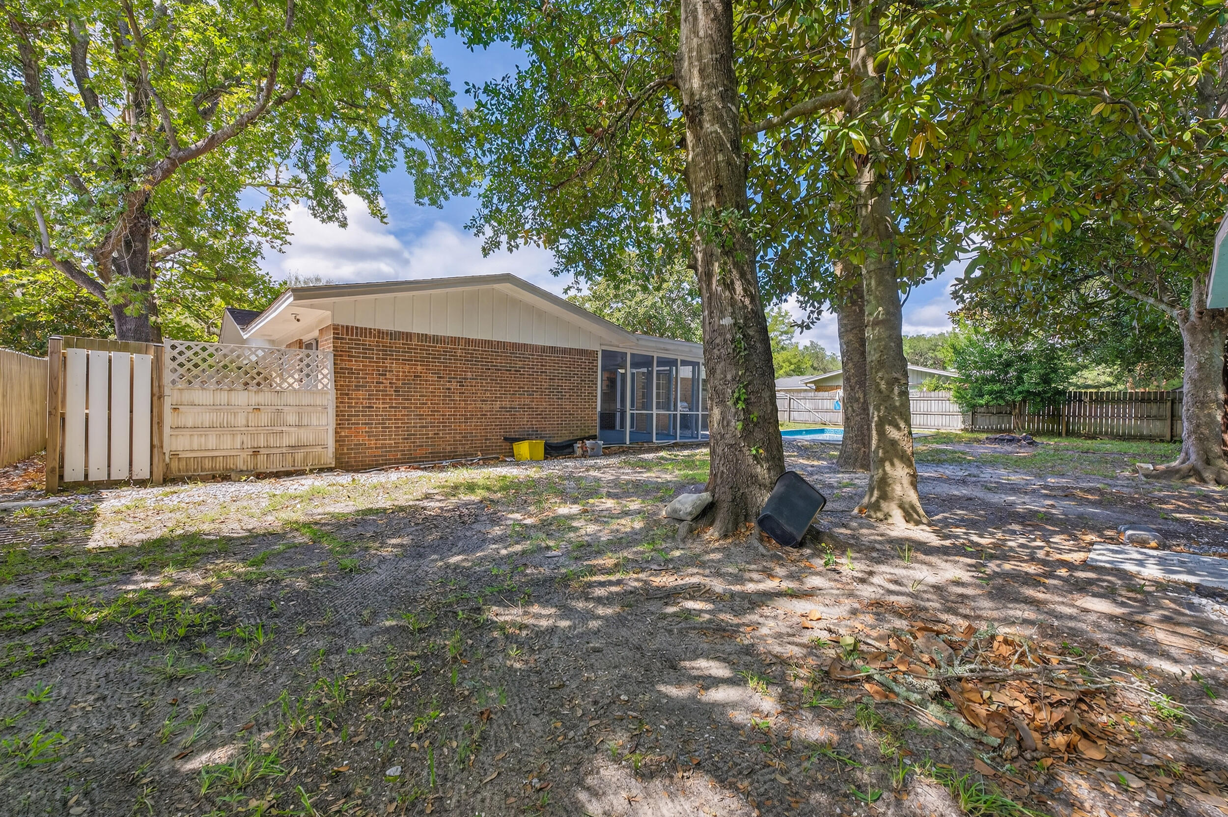 KENWOOD S/D 1ST ADDN - Residential