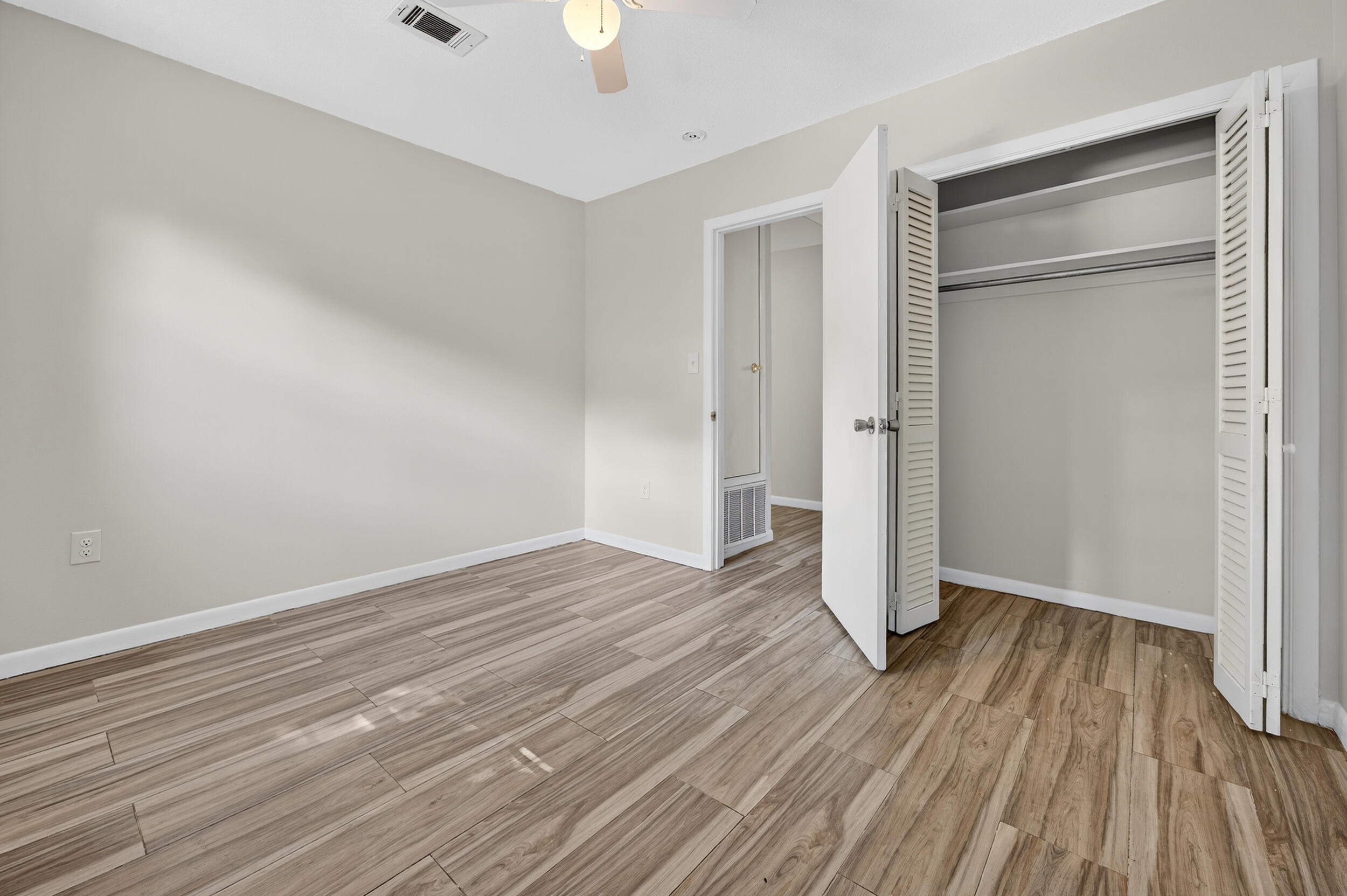 KENWOOD S/D 1ST ADDN - Residential
