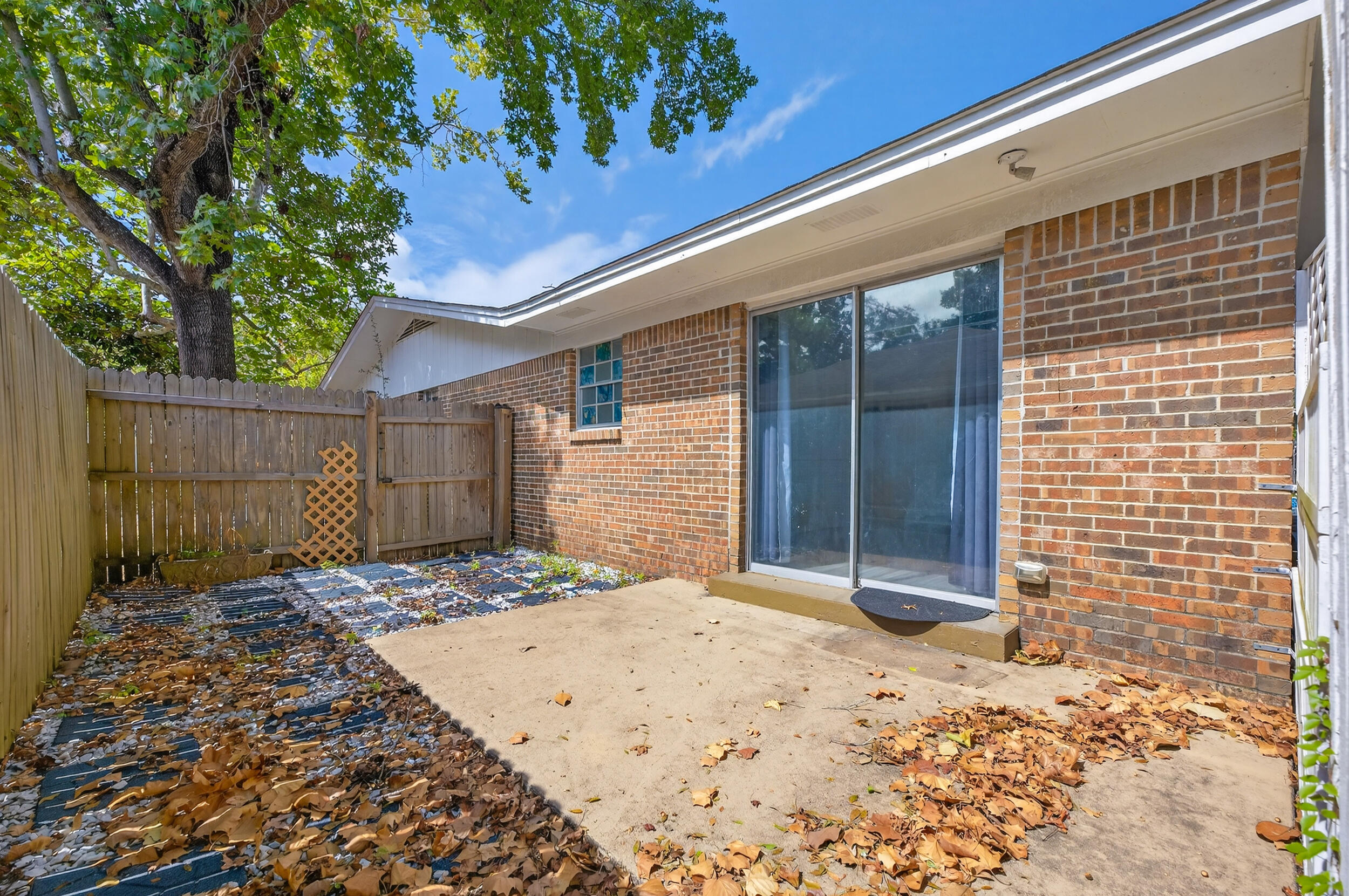 KENWOOD S/D 1ST ADDN - Residential