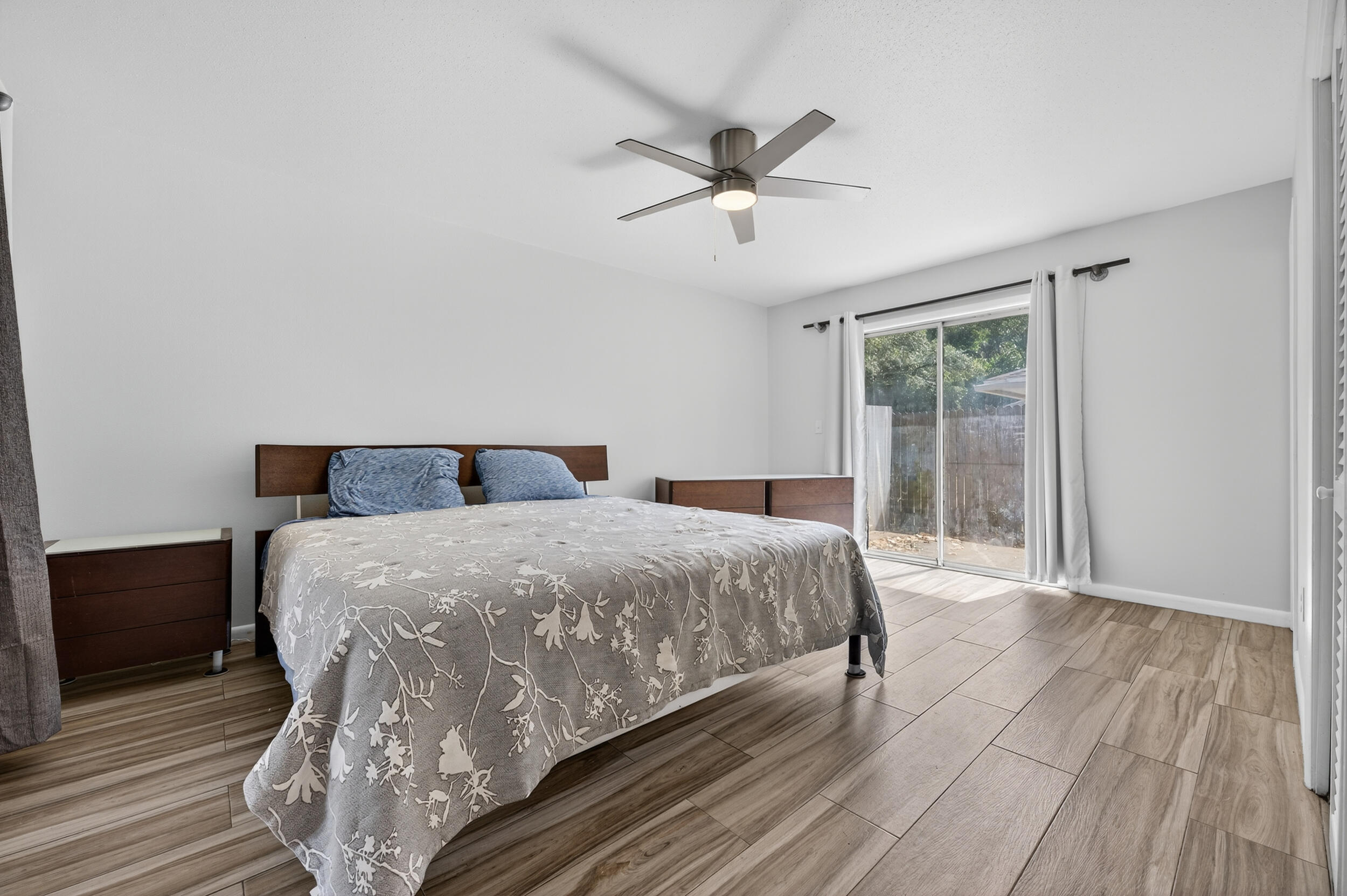 KENWOOD S/D 1ST ADDN - Residential