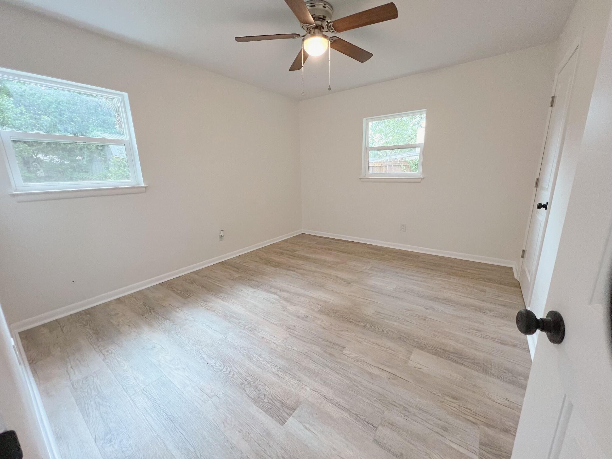 COLONIAL ESTATES - Residential