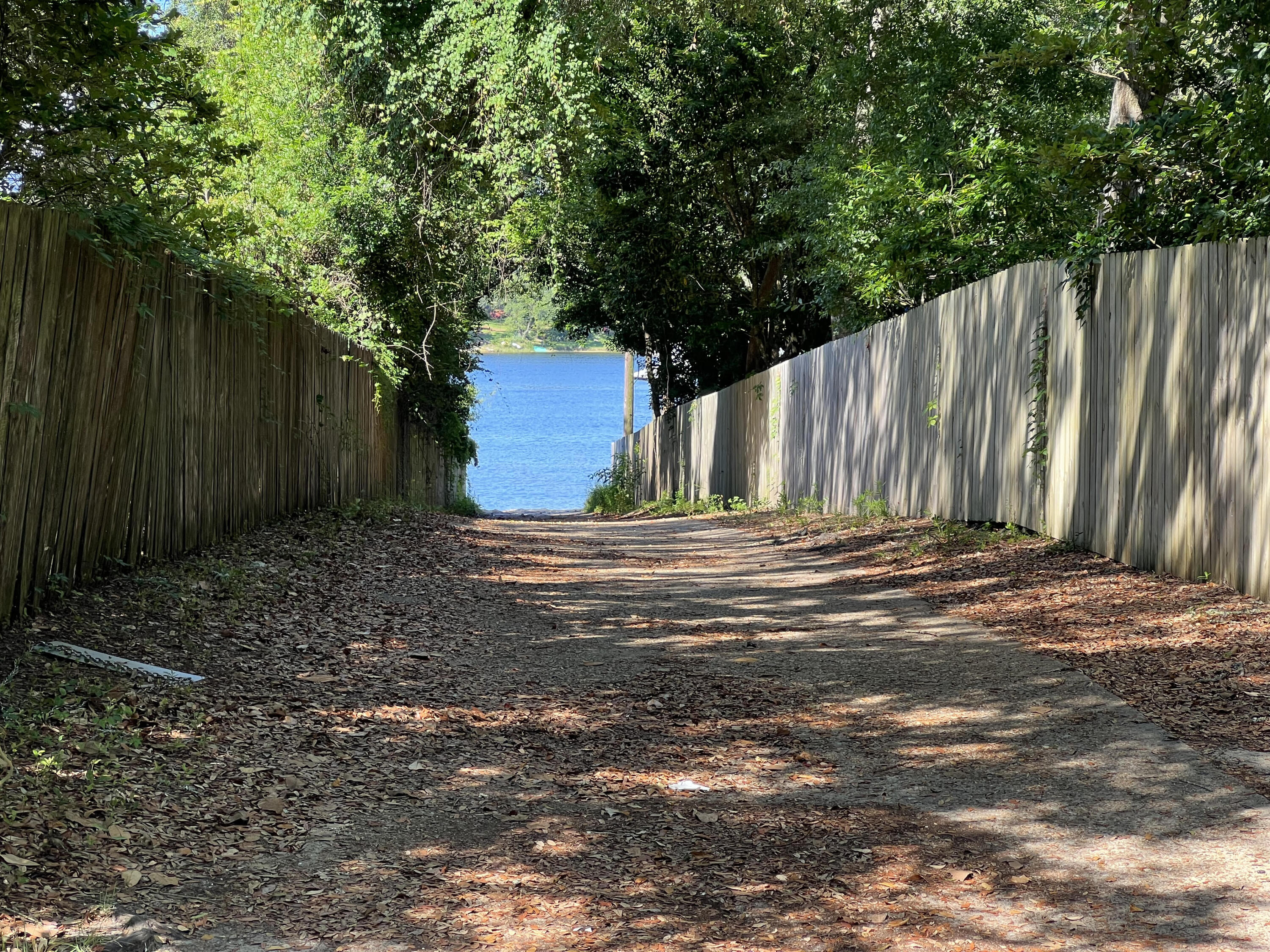 COLONIAL ESTATES - Residential