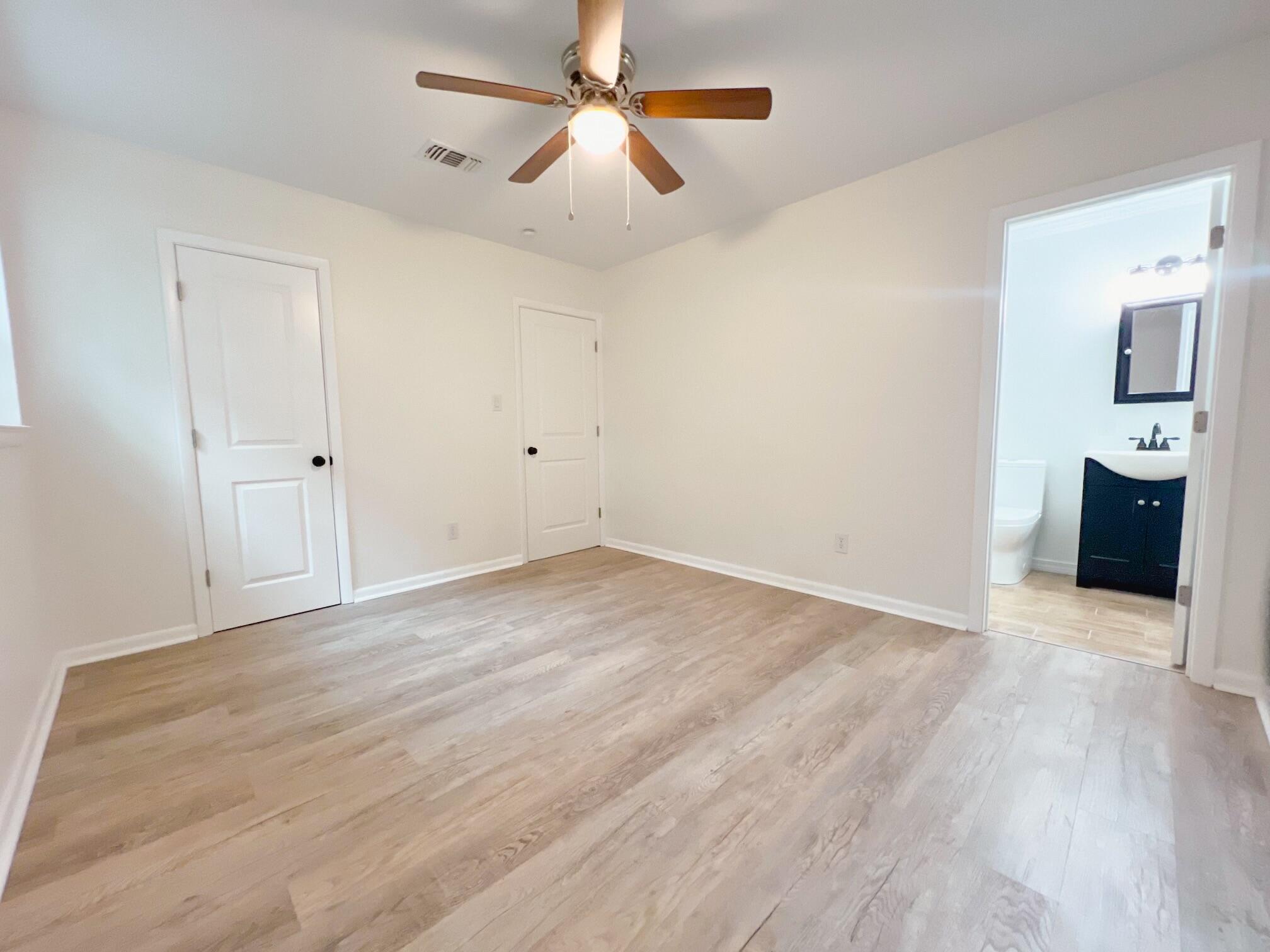 COLONIAL ESTATES - Residential