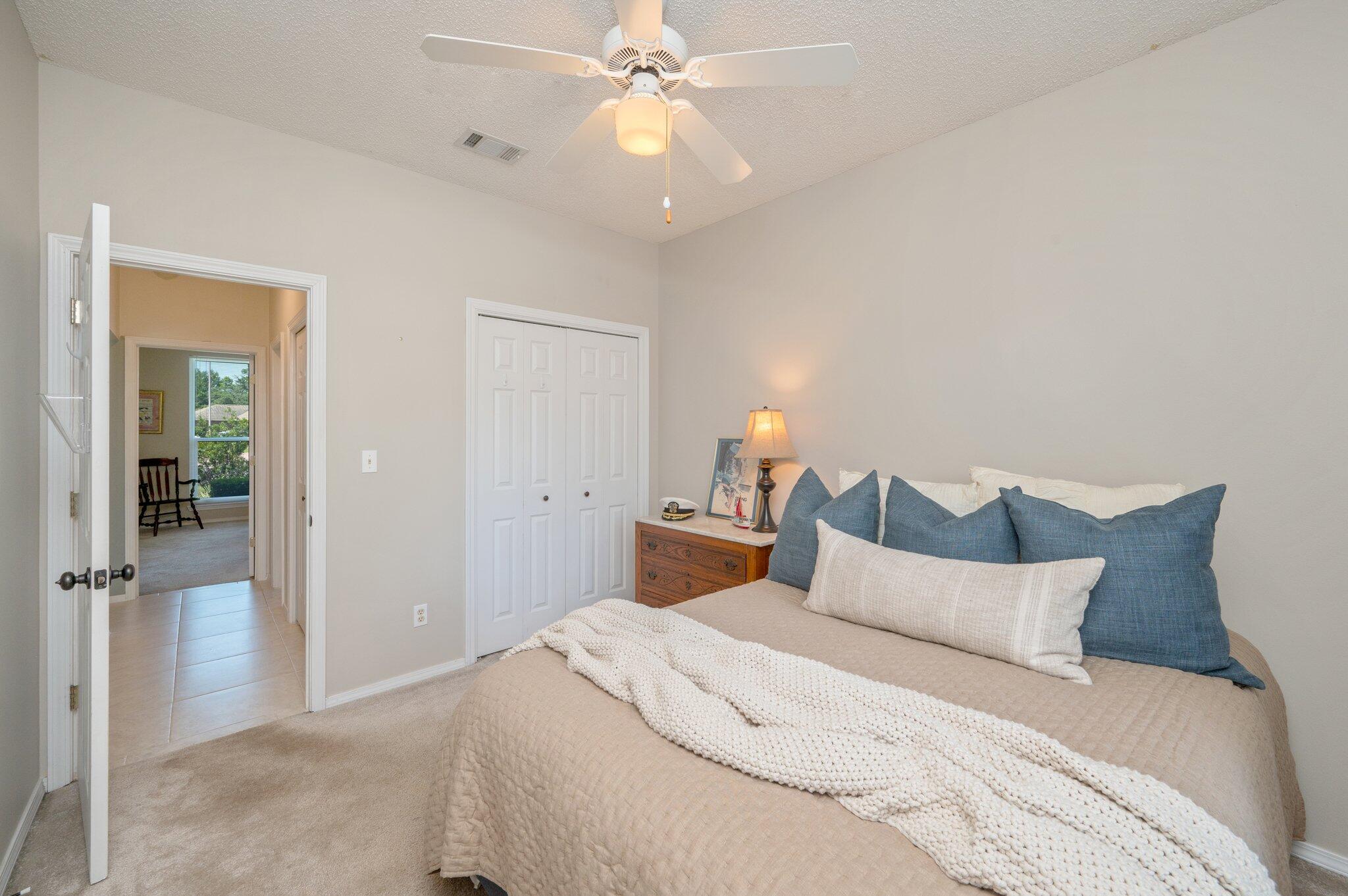 PARKWOOD SQUARE PH 1 - Residential