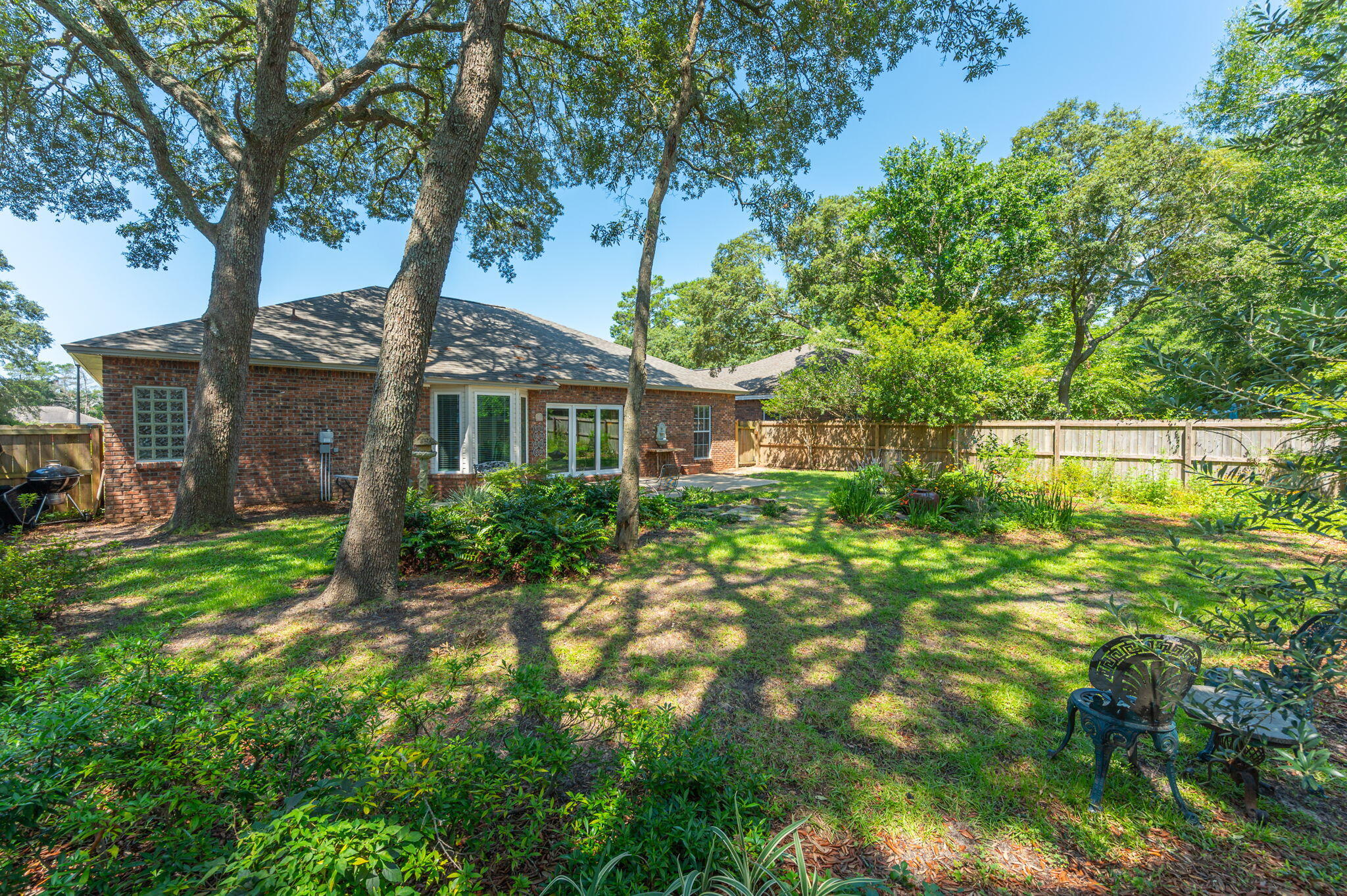 PARKWOOD SQUARE PH 1 - Residential