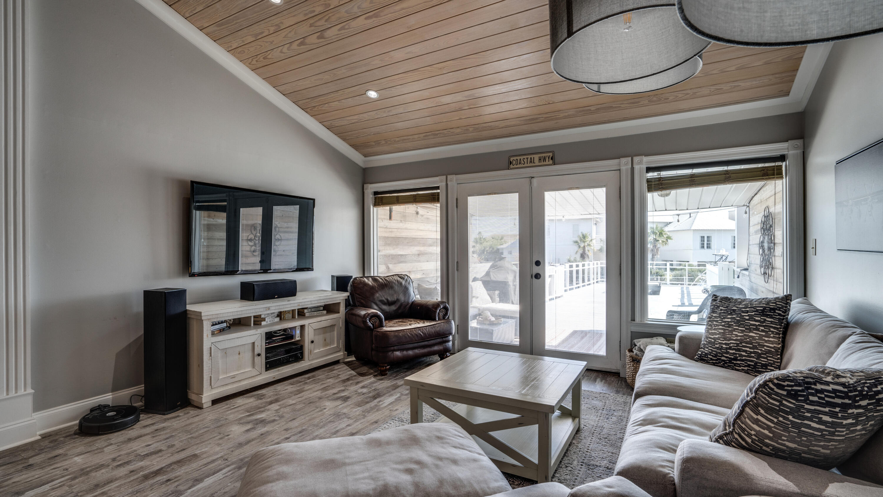 SAND DOLLAR CONDO - Residential