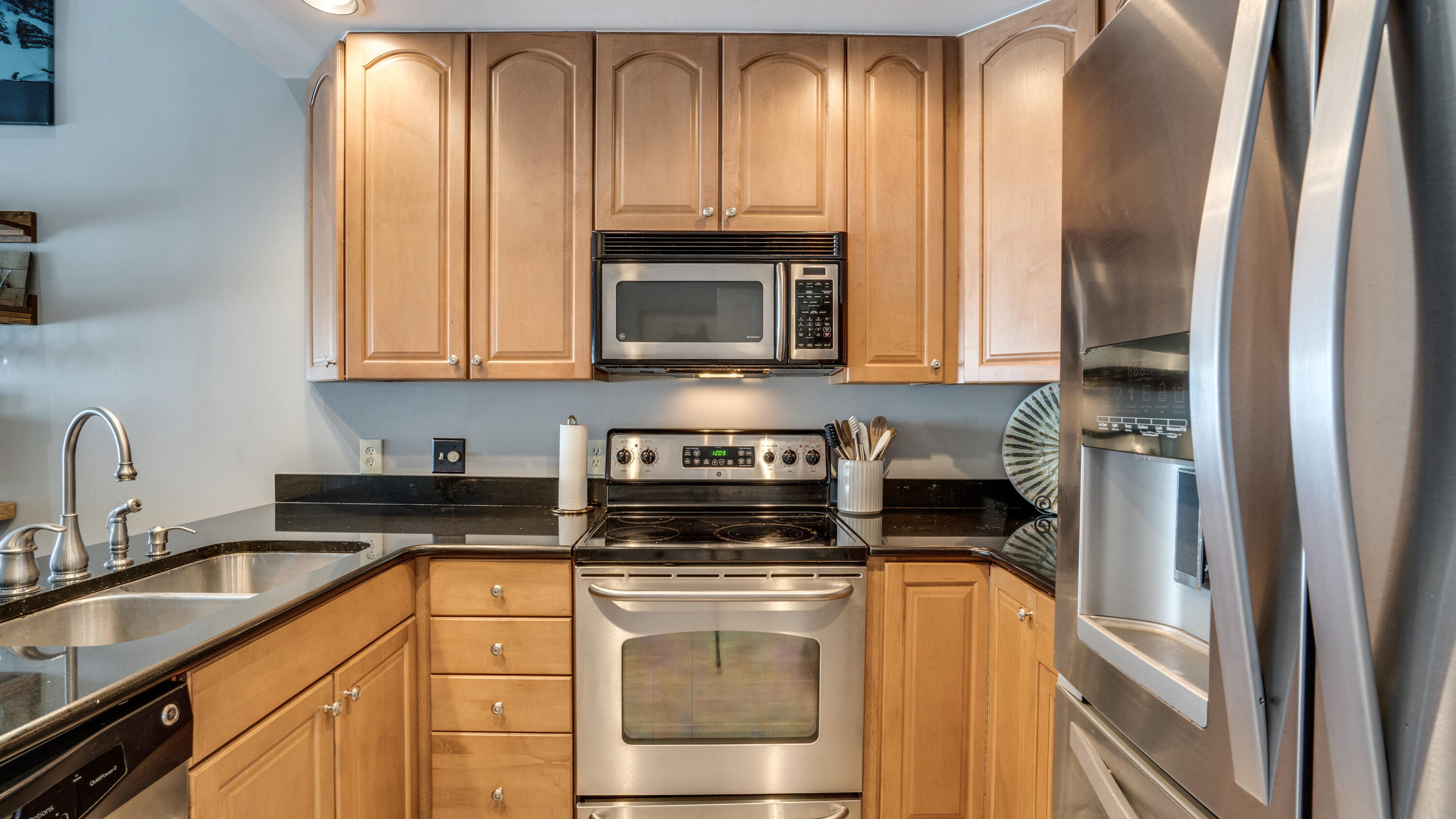 SAND DOLLAR CONDO - Residential