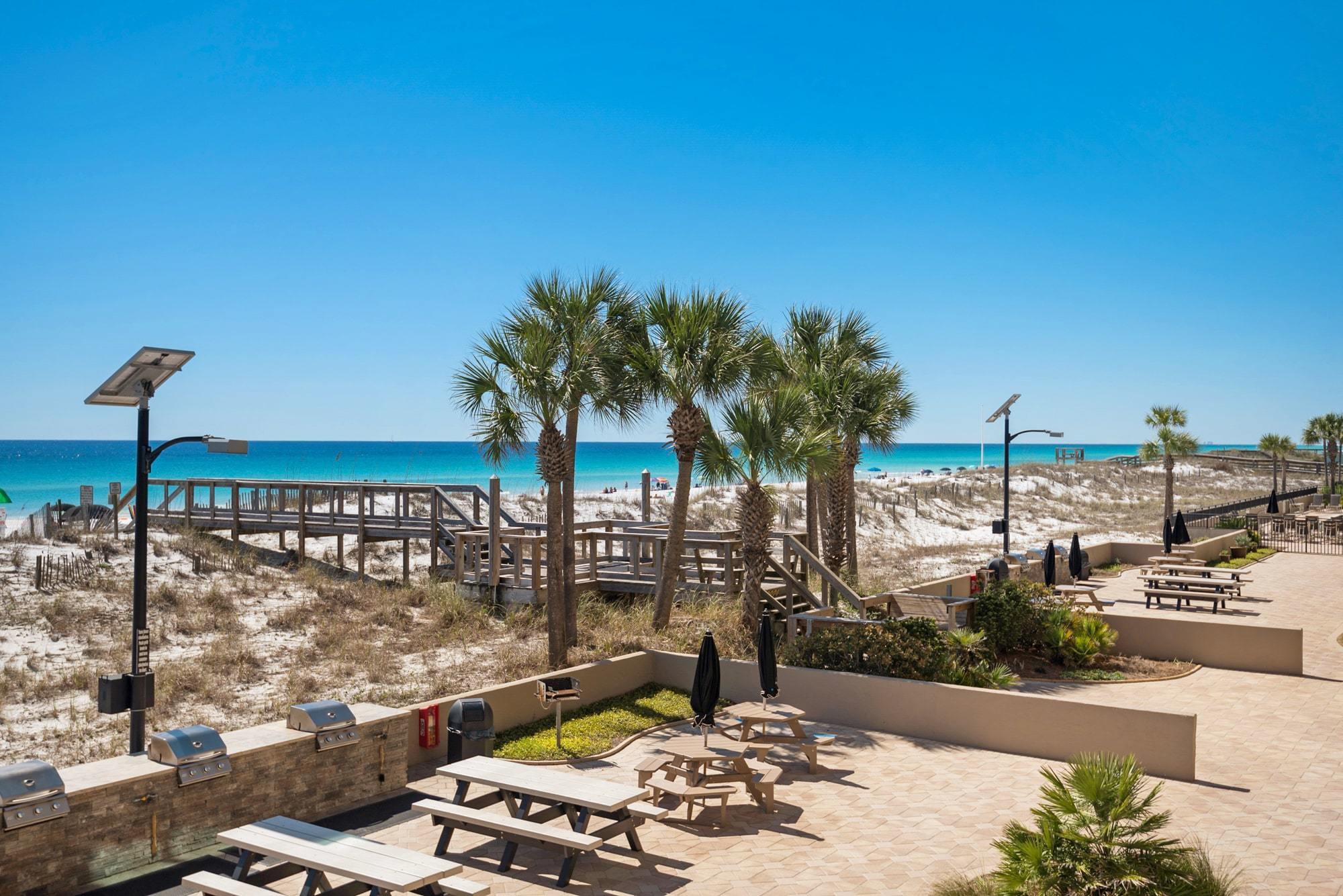 BREAKERS OF FWB PH II - Residential