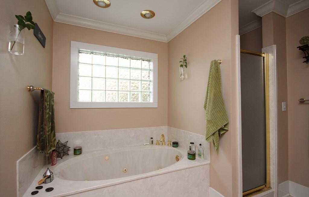 PARKWOOD ESTATES PH 5 - Residential