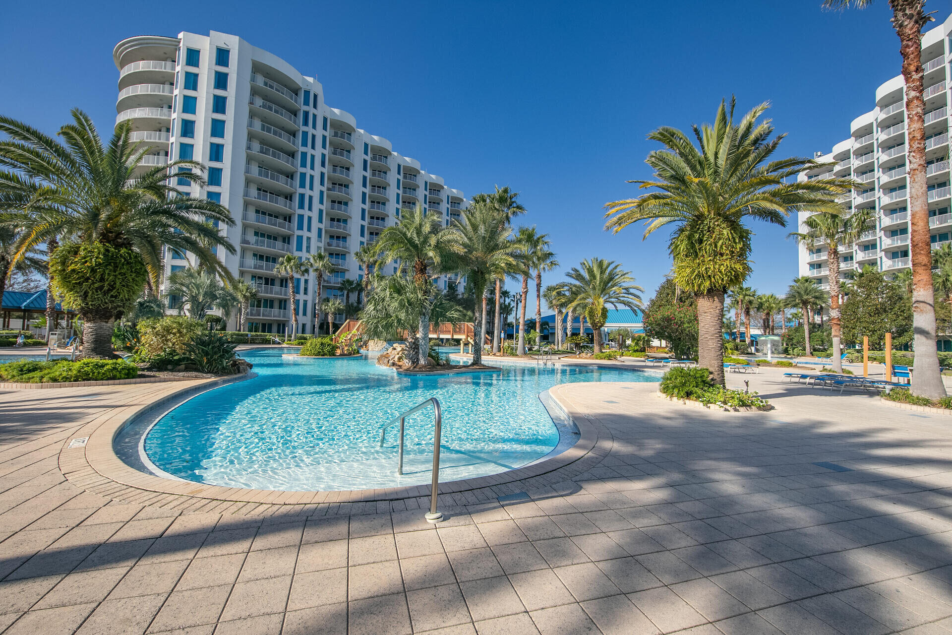 THE PALMS OF DESTIN - Residential