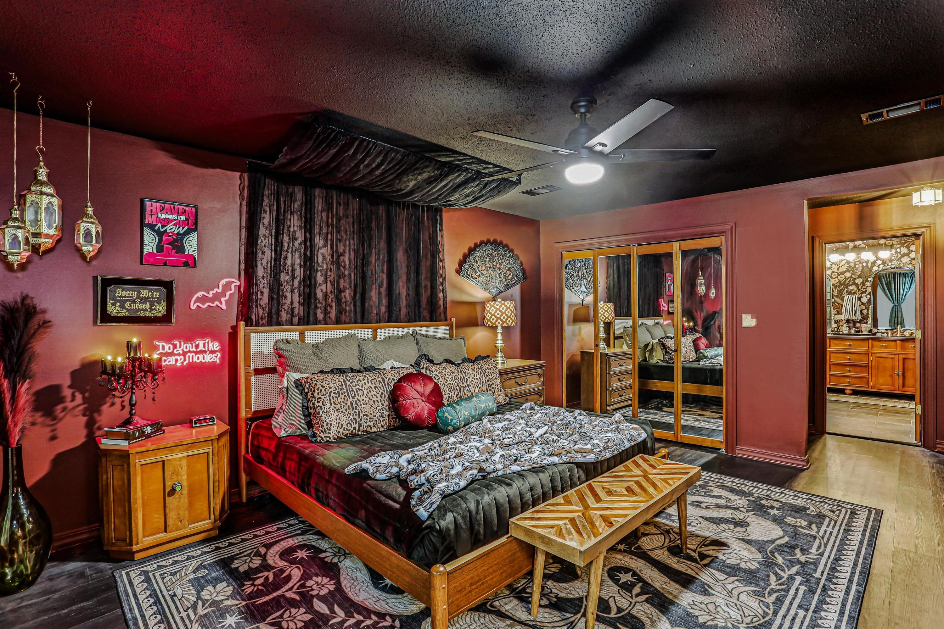 DONLABROOK GARDYNS S/D LOT 8 BLK A - Residential