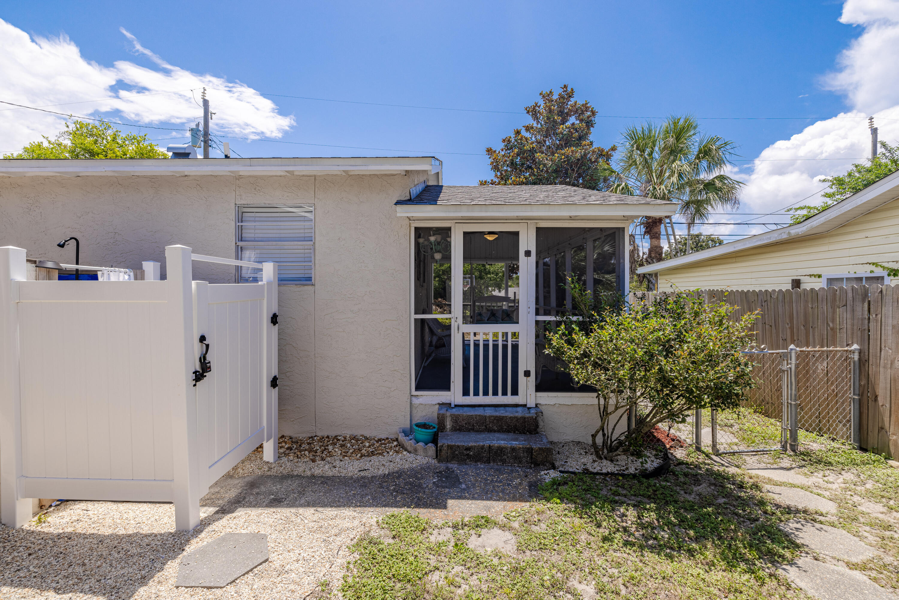 37062-000-000 - Residential