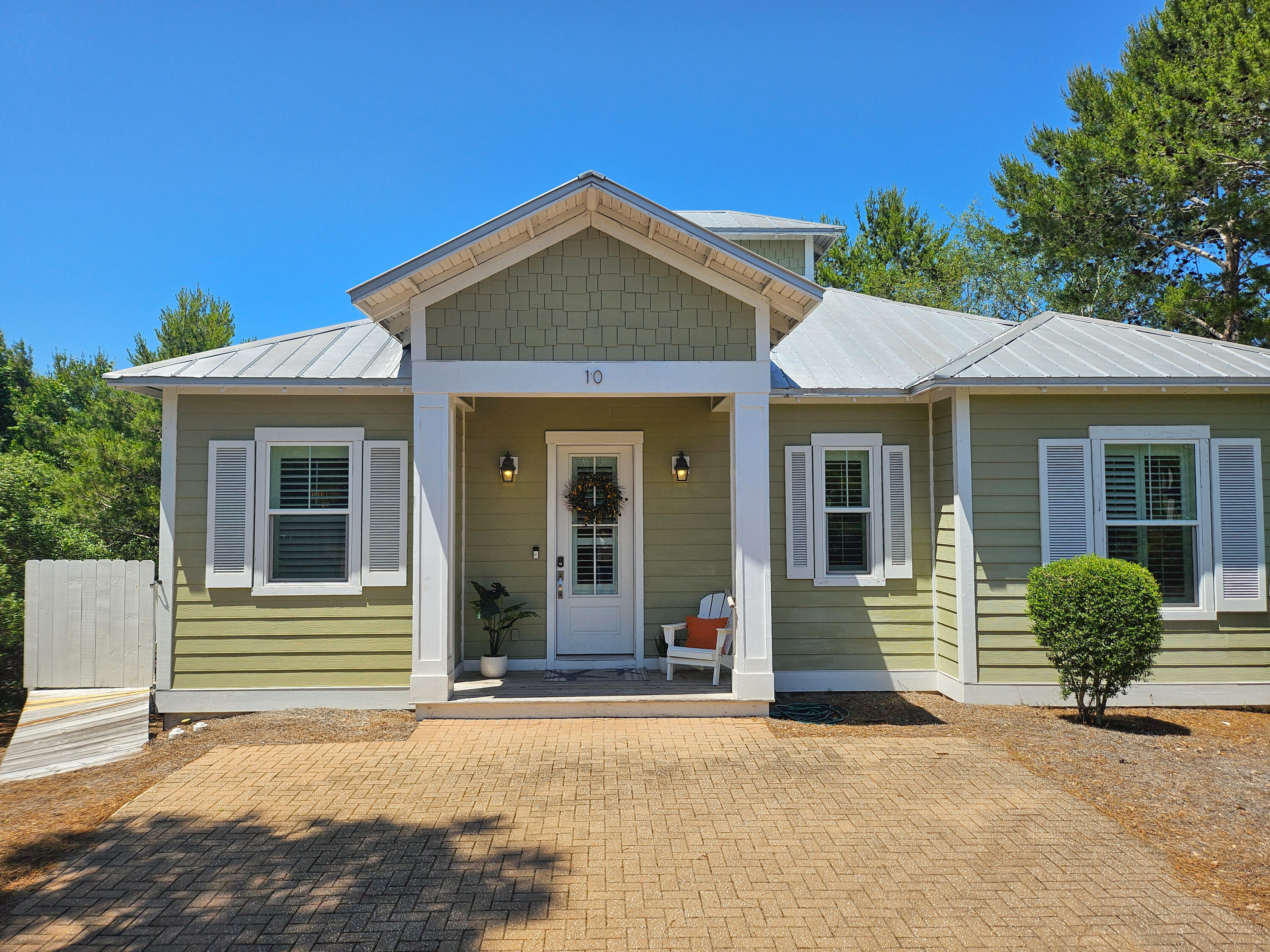 10 Gulfview Way