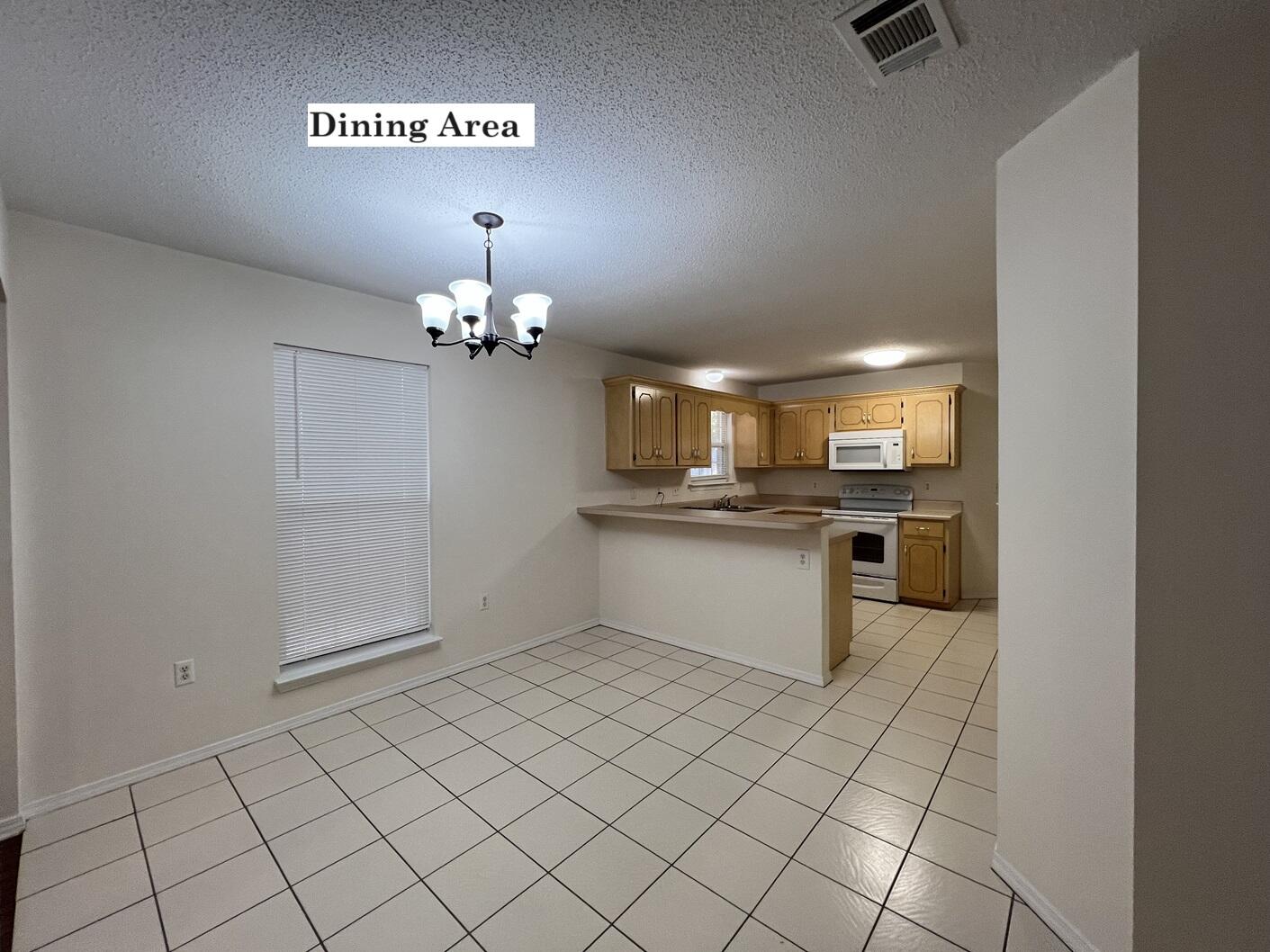 THE BUNGALOWS AT BLUEWATER BAY - Residential