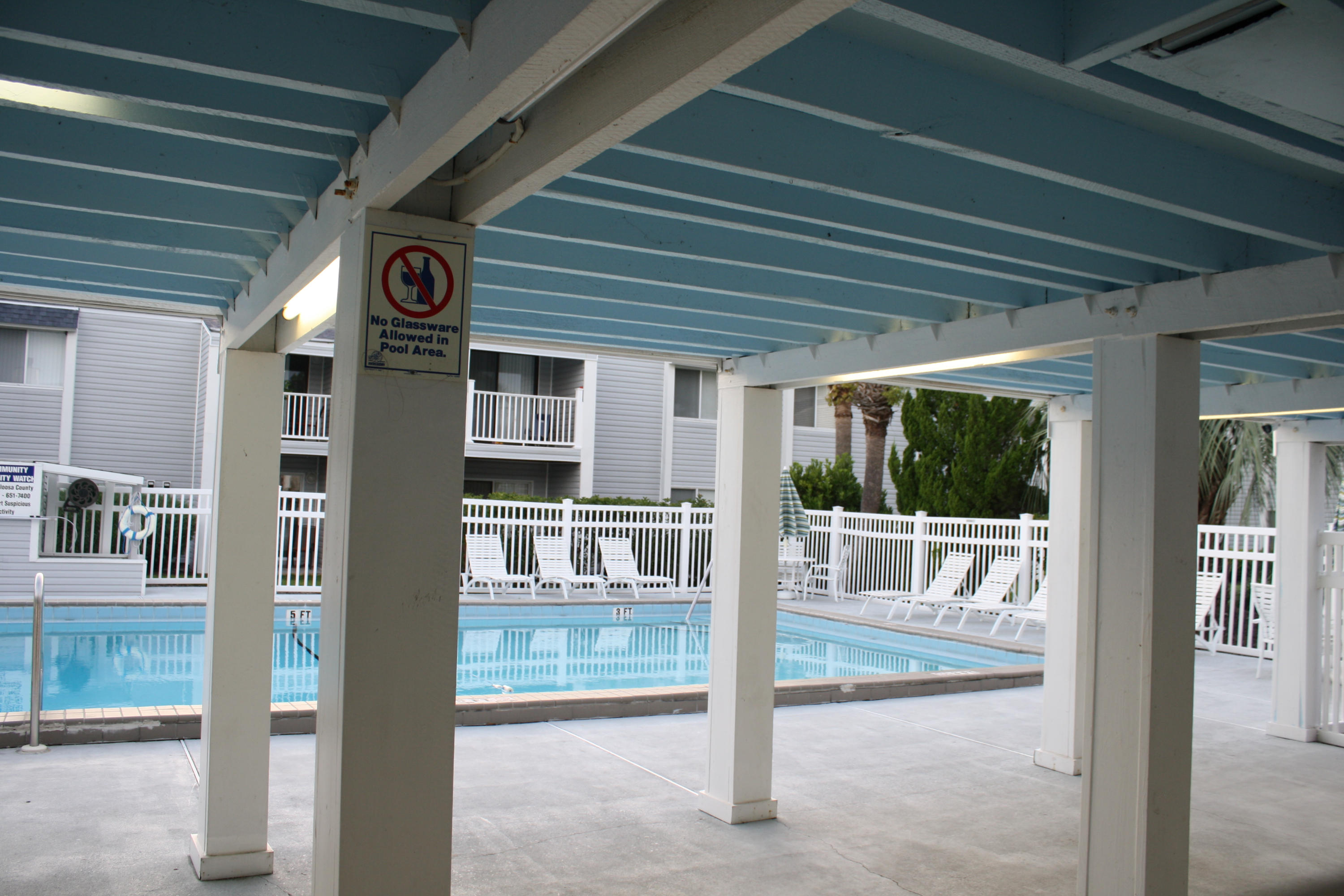 FINISTERRA CONDO - Residential