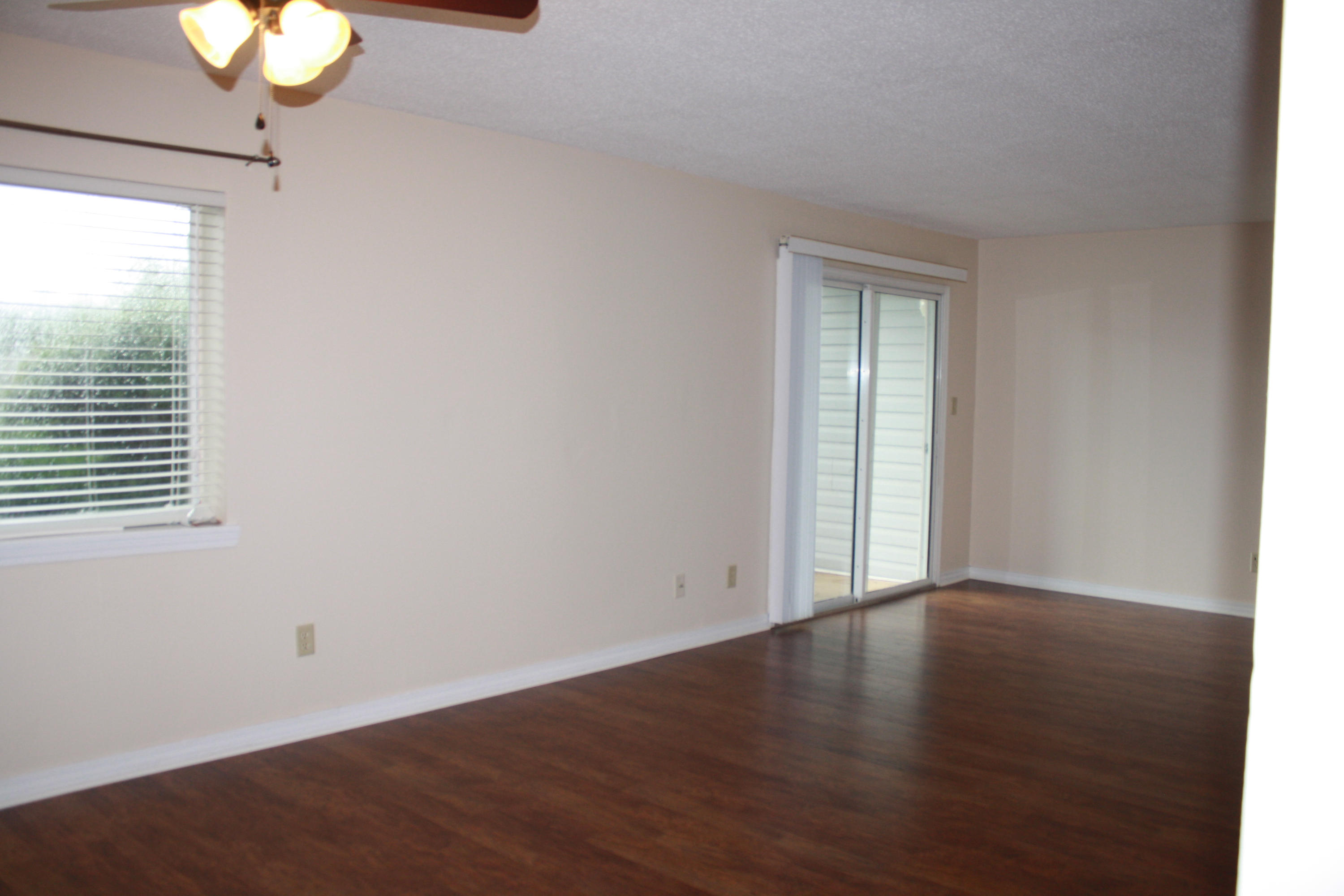 FINISTERRA CONDO - Residential