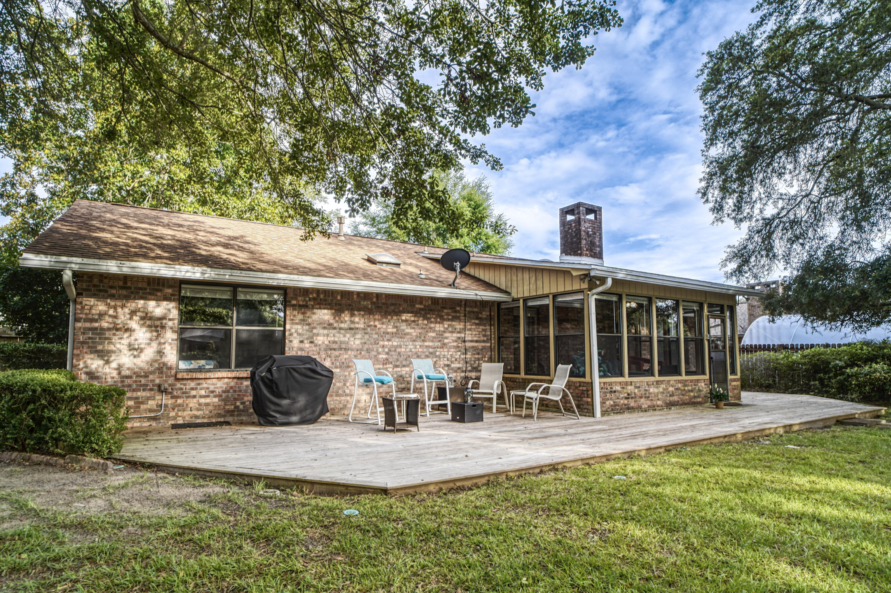 CARIBBEAN EAST - Residential