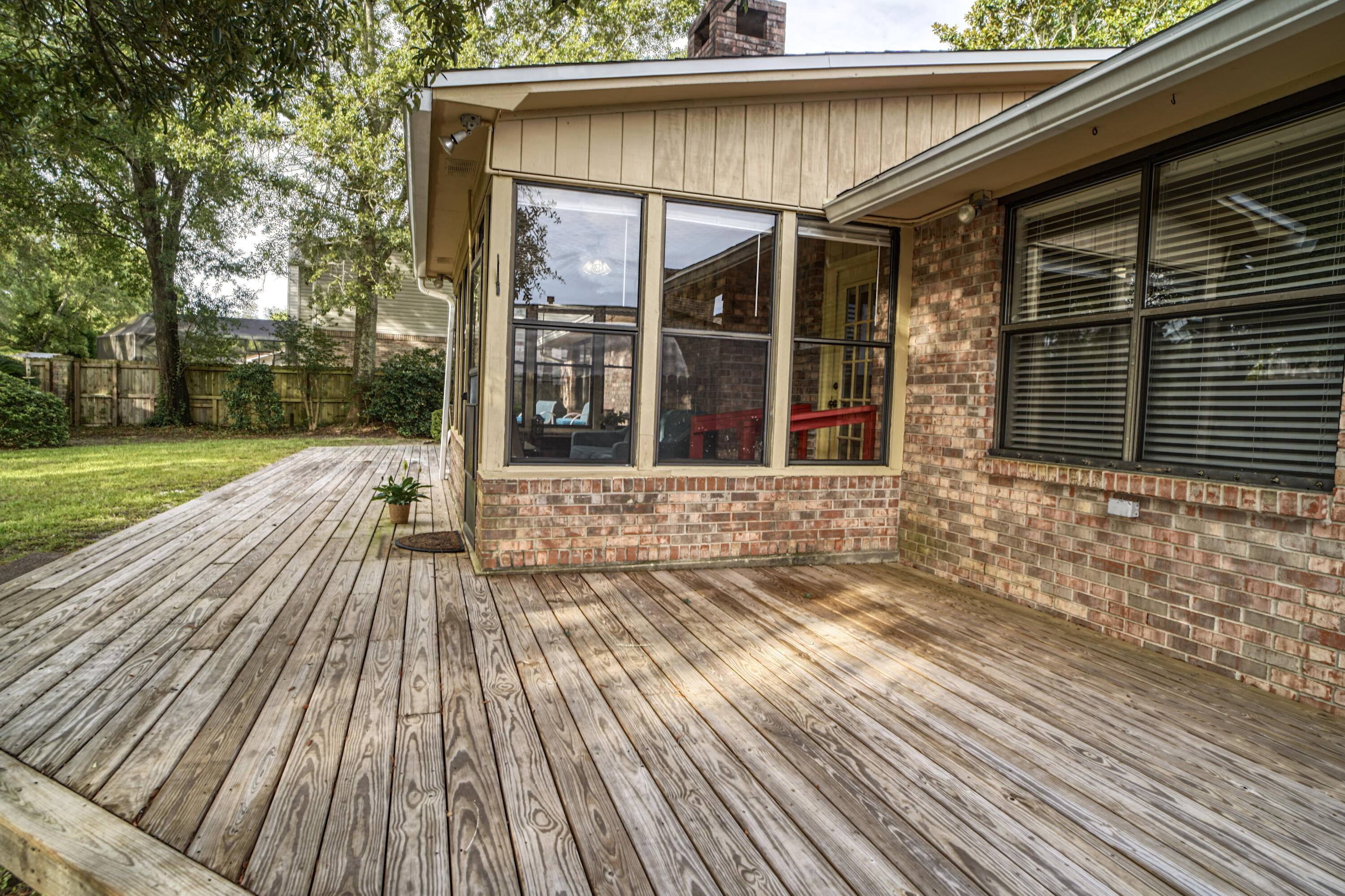 CARIBBEAN EAST - Residential