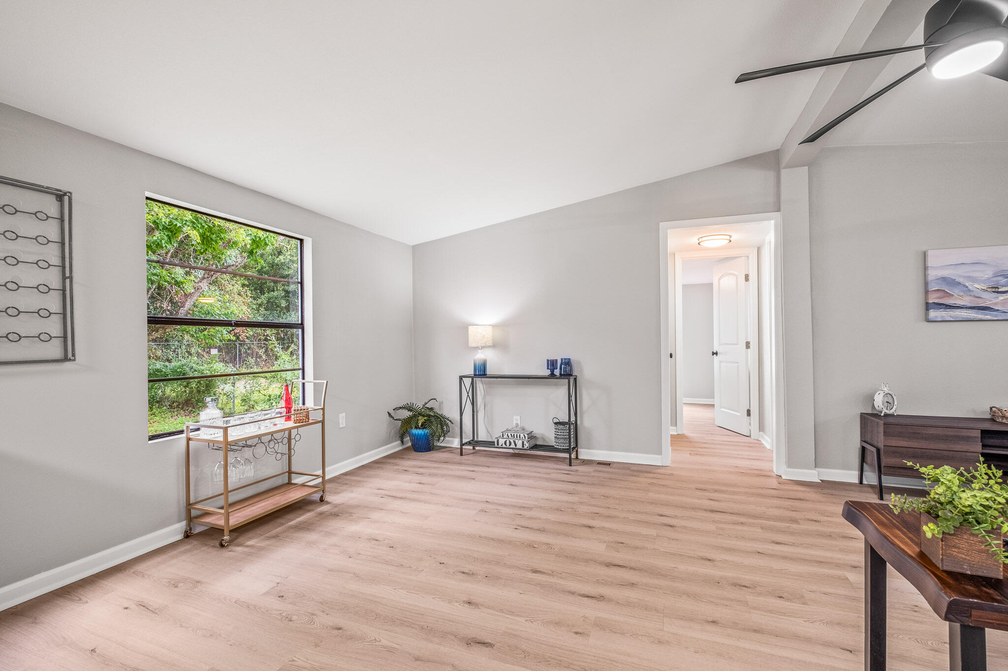 LEGEND WOODS ESTATES UNREC - Residential