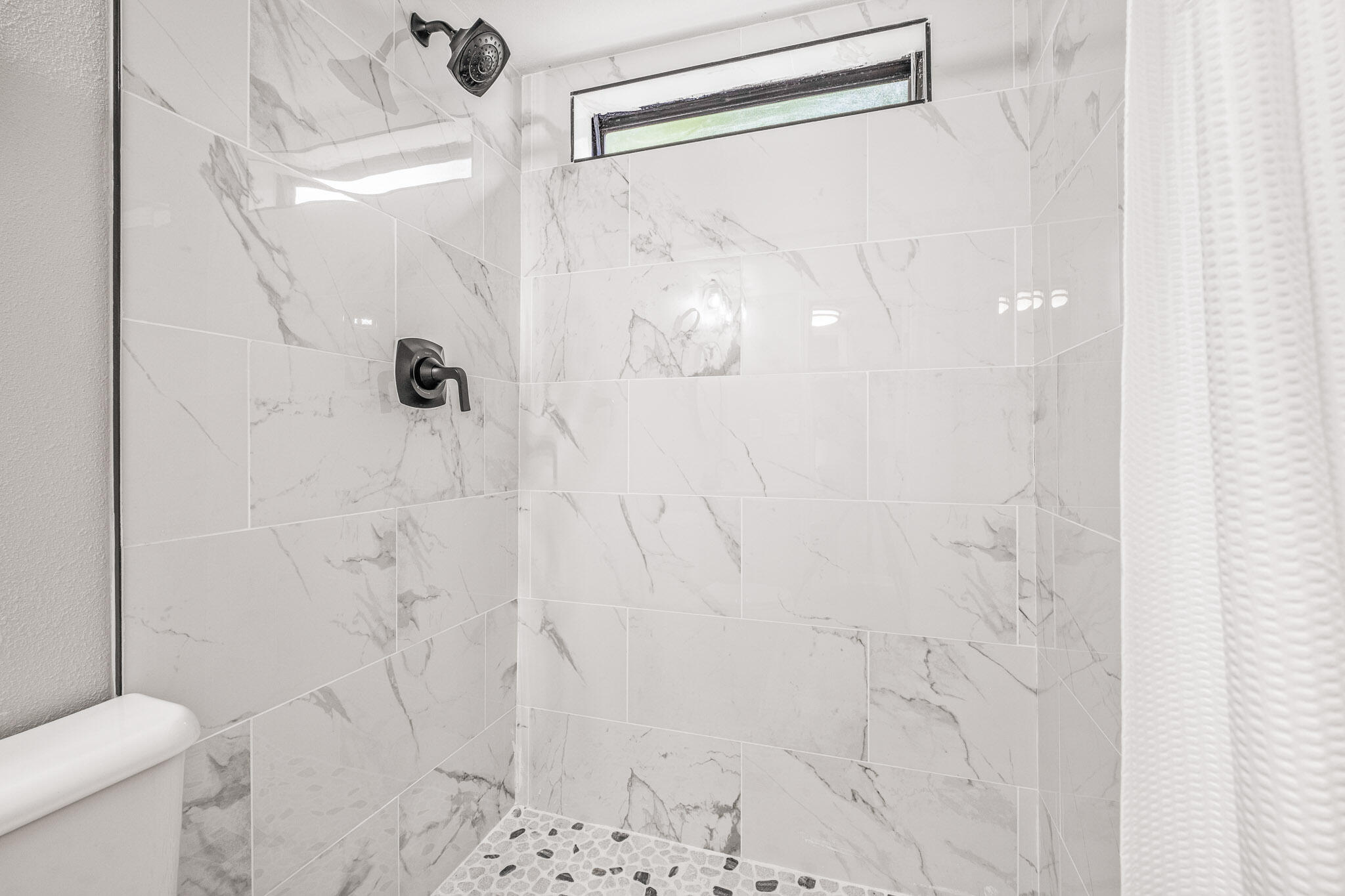 LEGEND WOODS ESTATES UNREC - Residential