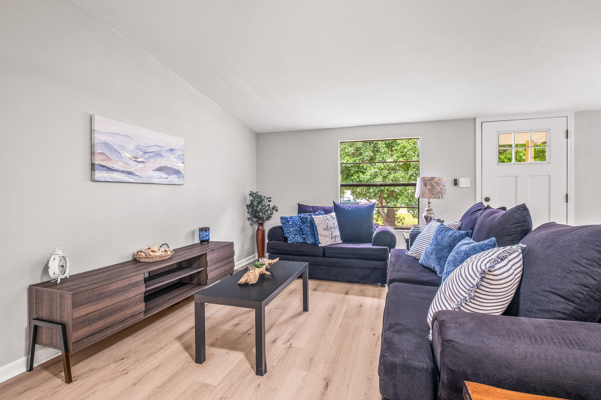 LEGEND WOODS ESTATES UNREC - Residential