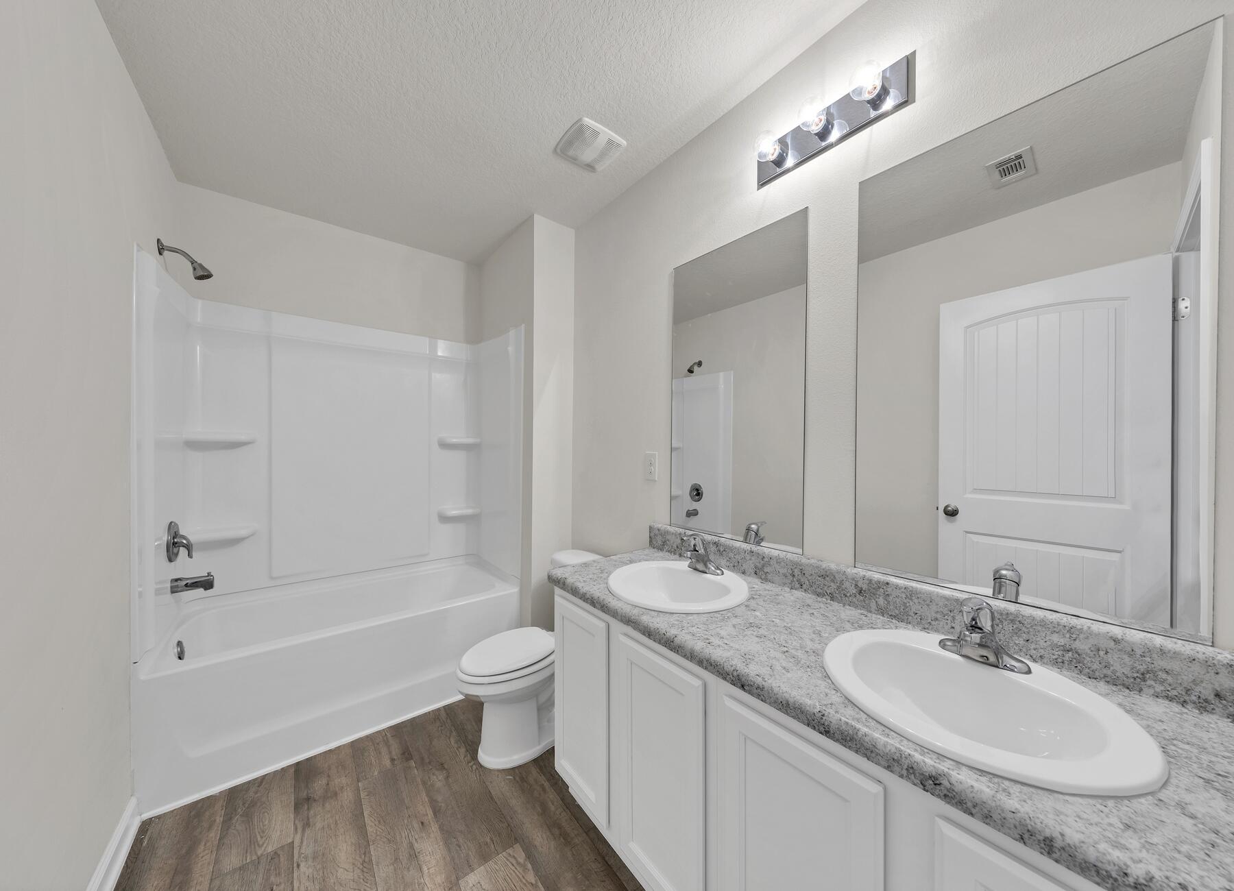 Redstone Commons - Residential Lease