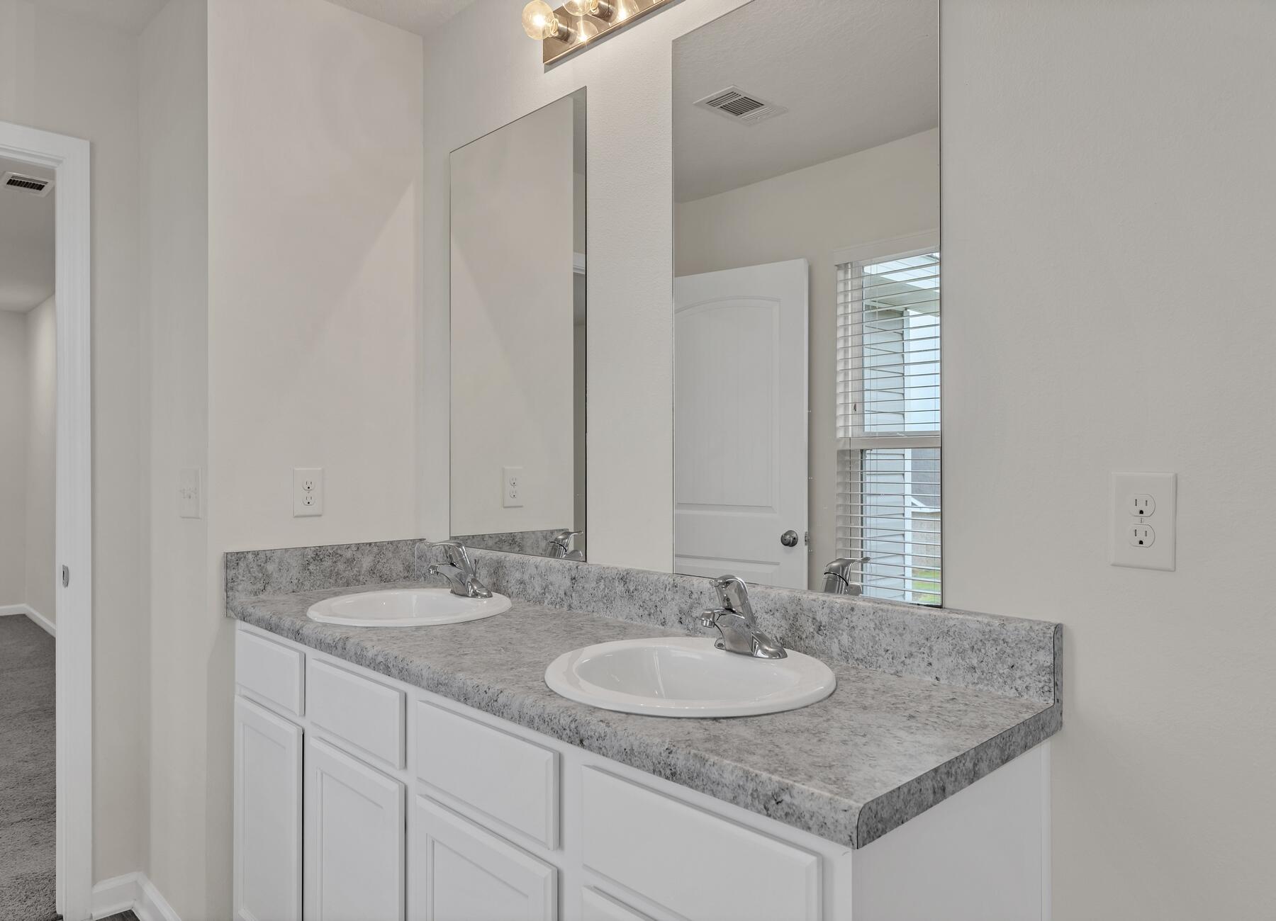 Redstone Commons - Residential Lease