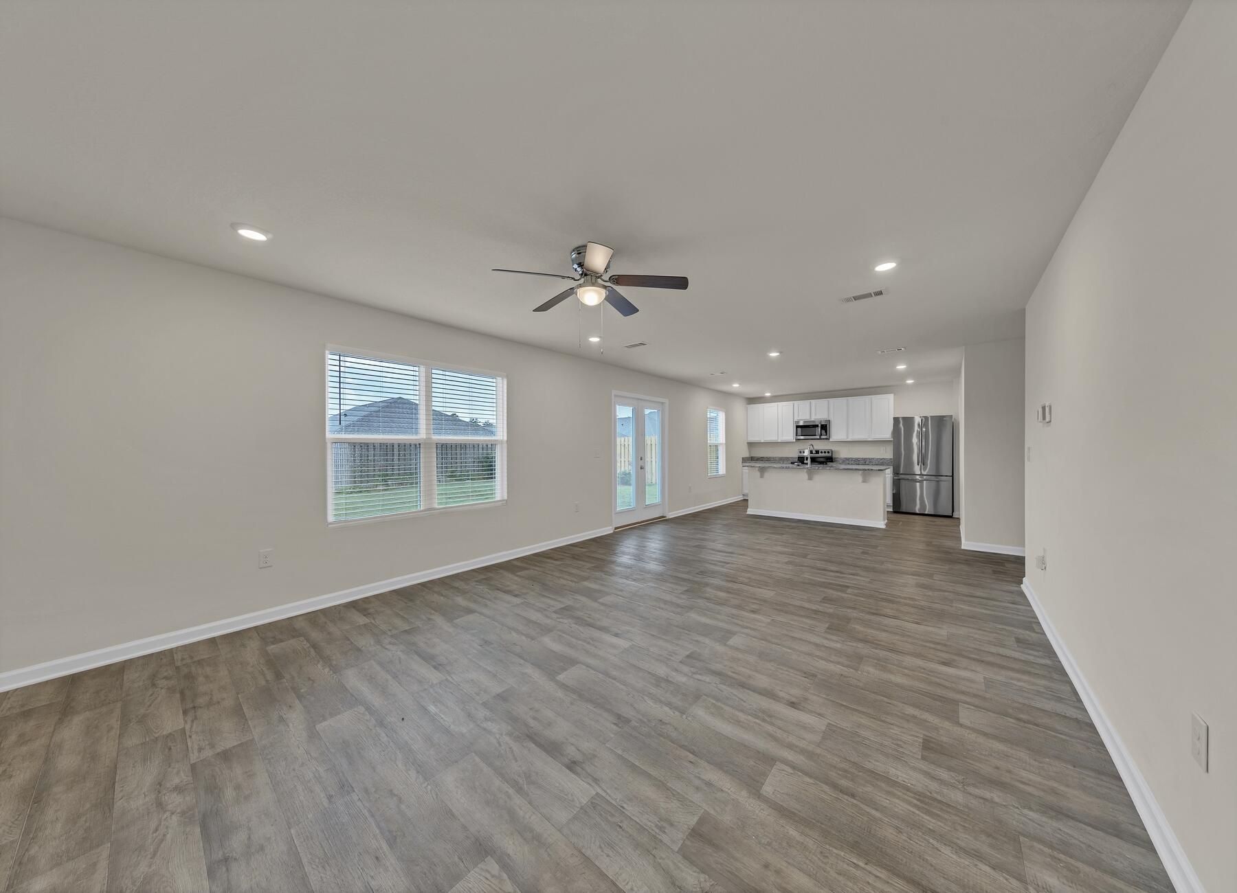 Redstone Commons - Residential Lease