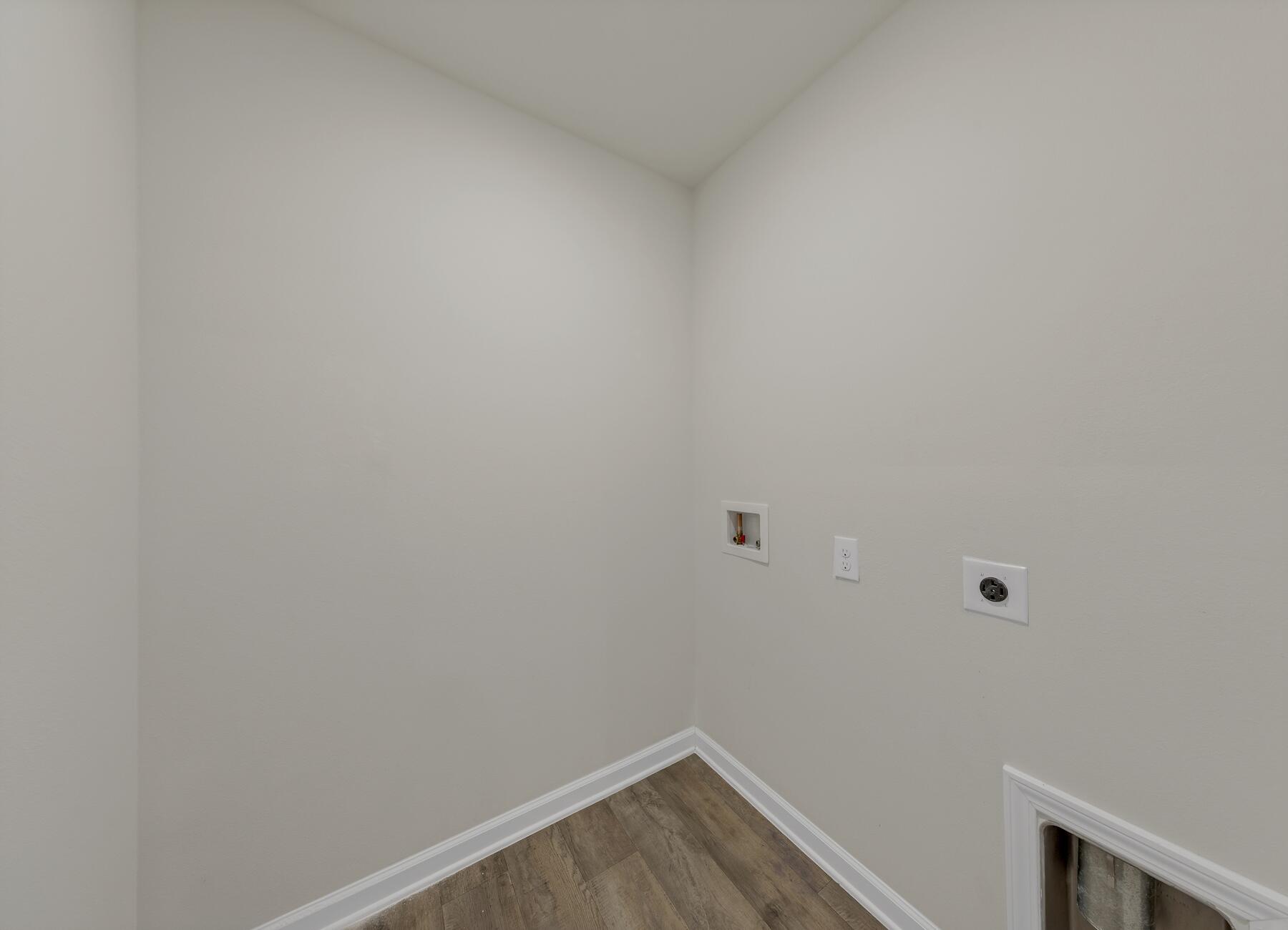 Redstone Commons - Residential Lease