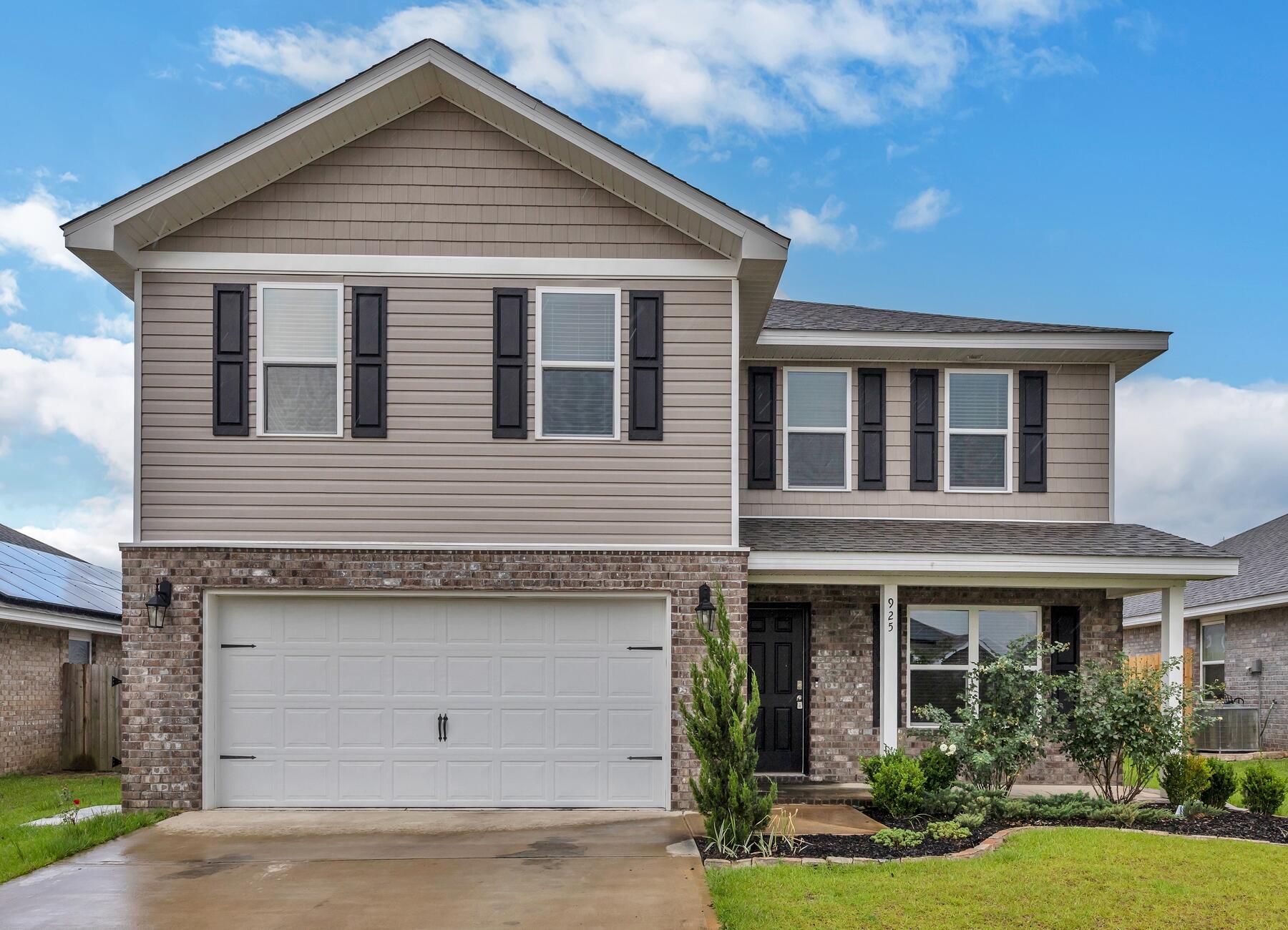 AVAILABLE ...November 3, 2025 ! 4bd/2bth Galen Floor Plan! Located in the desirable Redstone Commons with a community POOL!Home is in the center of Crestview and close to both elementary and middle schools. This 2 story home is perfect for your entertaining and family needs. The downstairs has a huge Great Room with a Kitchen overlooking it. Kitchen features a nice size pantry & Frigidaire appliances with a large island bar. The home also features a Flex Room downstairs which could be used for Formal Dining, Living, Study or Play Room. Walk upstairs to find all 4 bedrooms. The spacious Primary Bedroom offers complete privacy from the other bedrooms and features a large Bathroom with double vanities, walk in shower, and large walk in closet. The 3 remaining Bedrooms are sized with a growing family in mind. Exterior is brick and vinyl siding. Finished Privacy Fence coming! NO smoking and NO cats. Small dogs allowed upon approval with a non-refundable pet fee. 600 minimum FICO credit score required in addition to meeting rental criteria.
All applicants are required to complete an application on https://onefamilypropertyservices.petscreening.com/ regardless of if they own a pet or not. Applicants with an ESA are also required to complete the application.
**Please note, only one pet profile per pet is required.
This property is a part of a Homeowners Association and tenants will be required to adhere to certain rules and restrictions. If you have any questions, you may request to view the HOA Covenants prior to application.
** Fees Required once an application is approved include, but may not be limited to: Security Deposit, Non-Refundable Fees (cleaning and rekey), $20 Certified Mail Fee, and Pet Fees (when applicable).