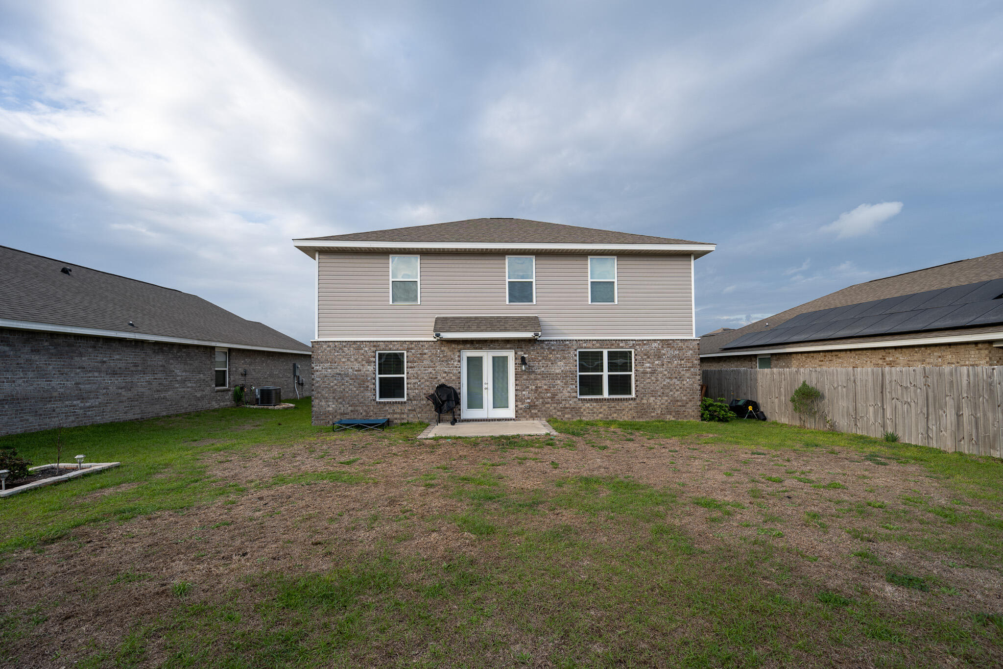 Redstone Commons - Residential Lease