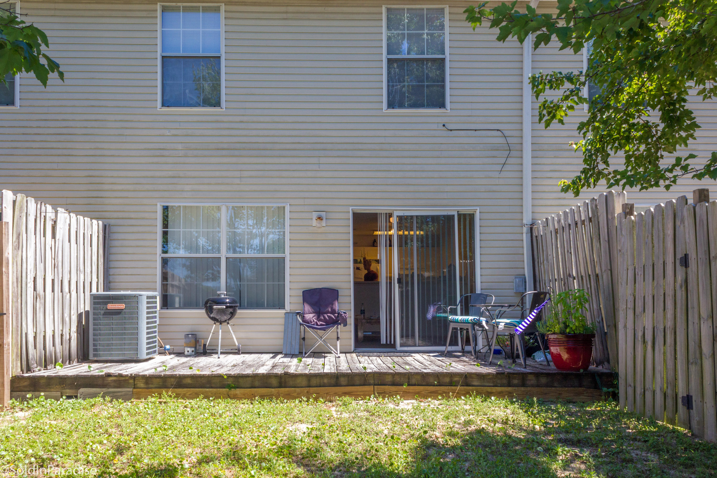 DOMENICAS COVE T/H - Residential