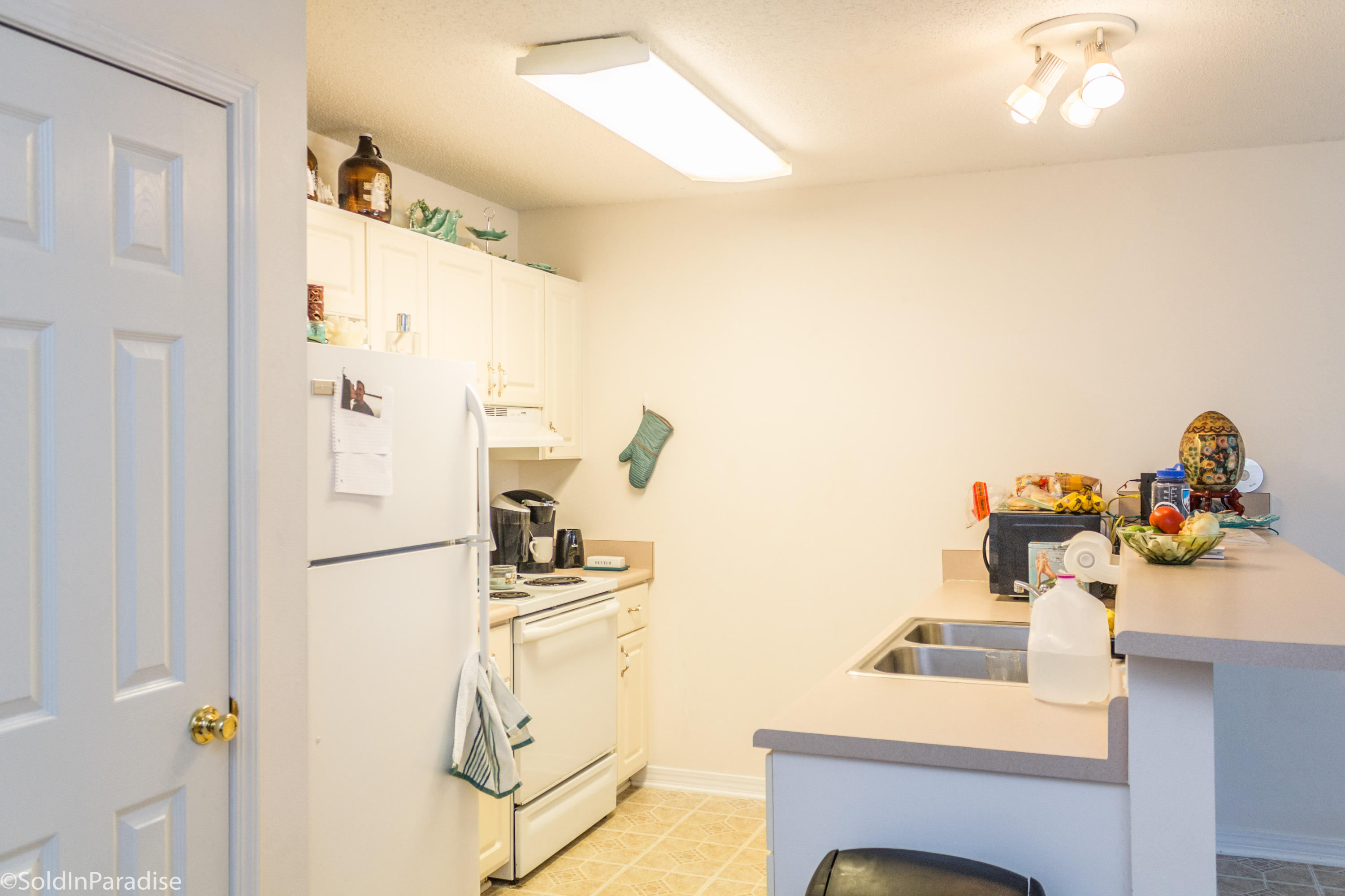 DOMENICAS COVE T/H - Residential