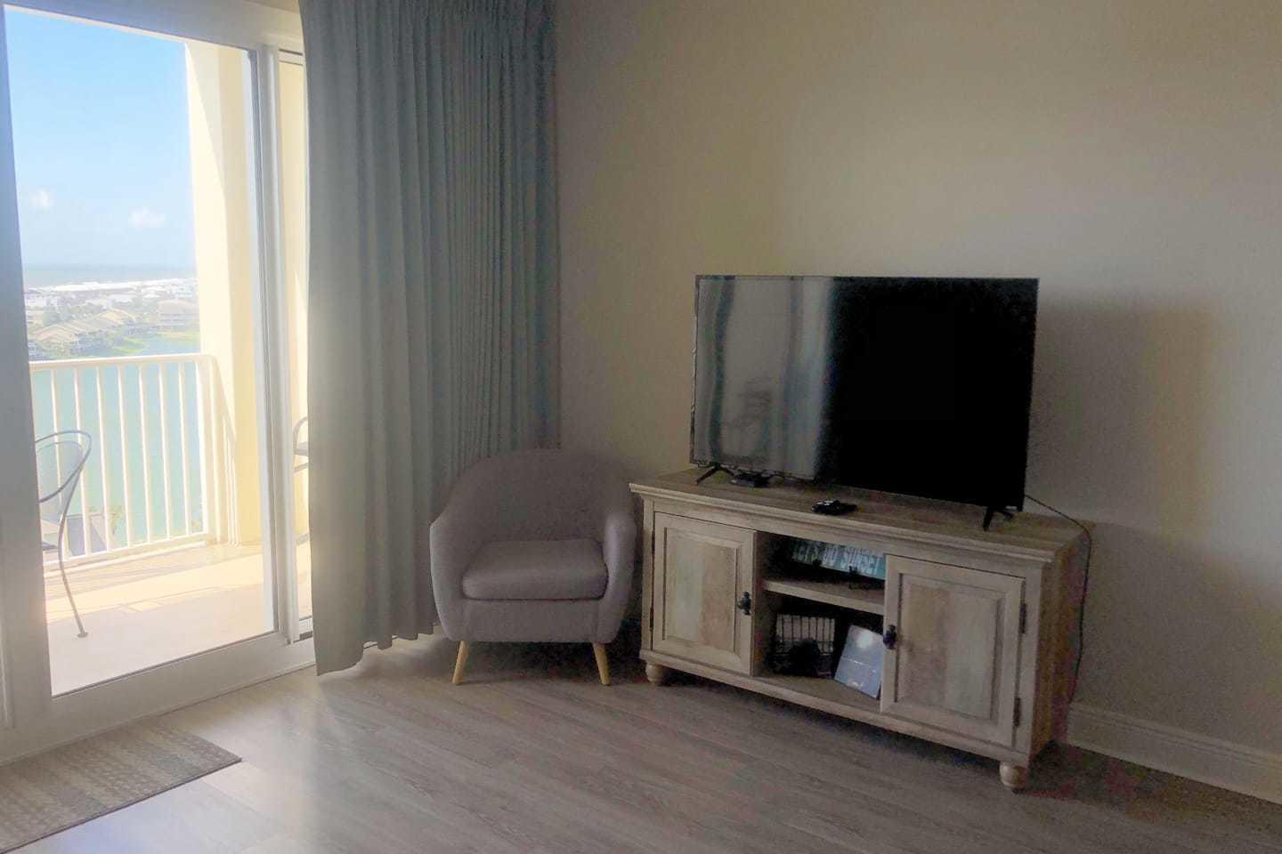 ARIEL DUNES II - Residential