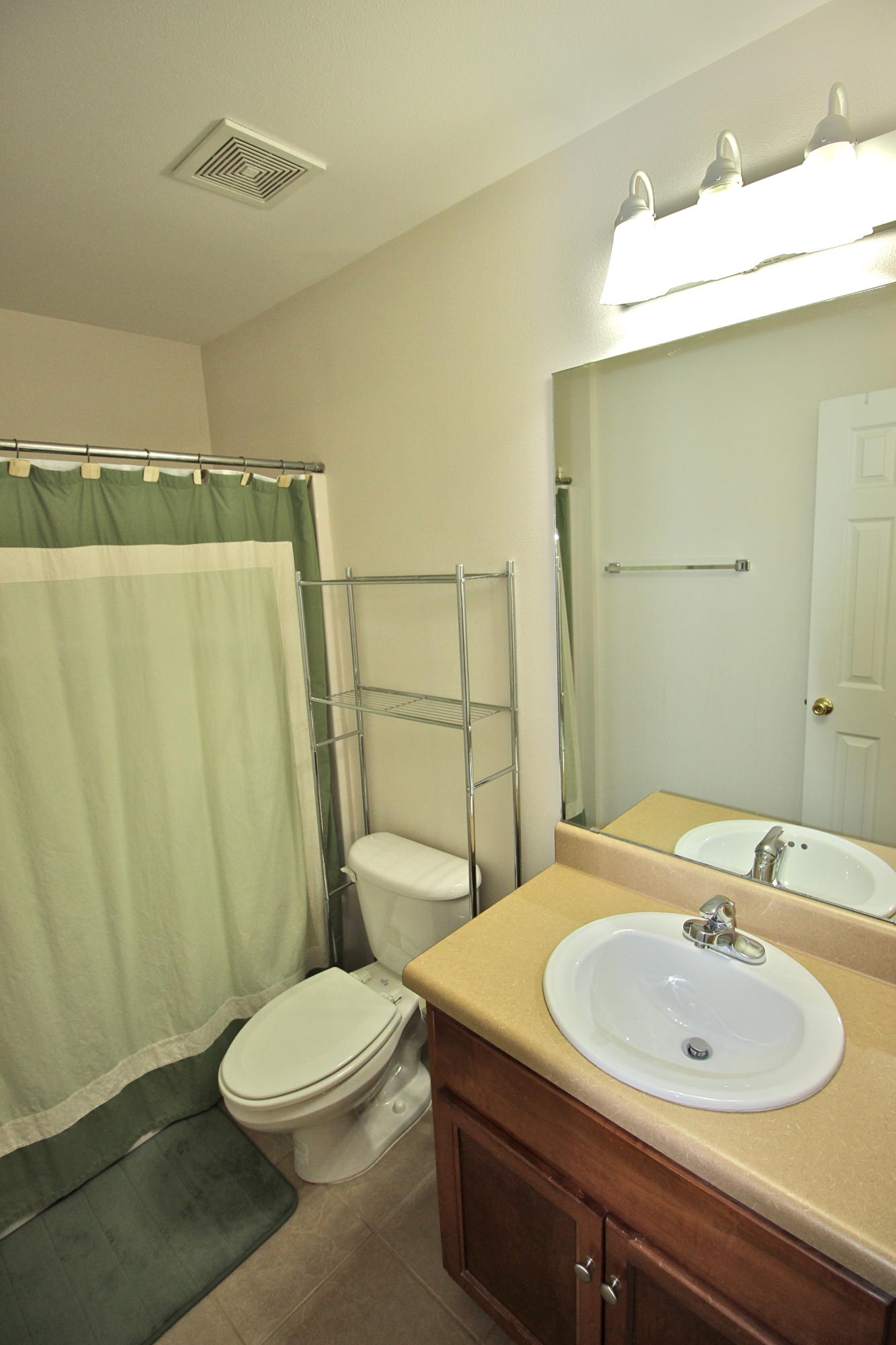 OAKWOOD HILLS UNIT 1 - Residential