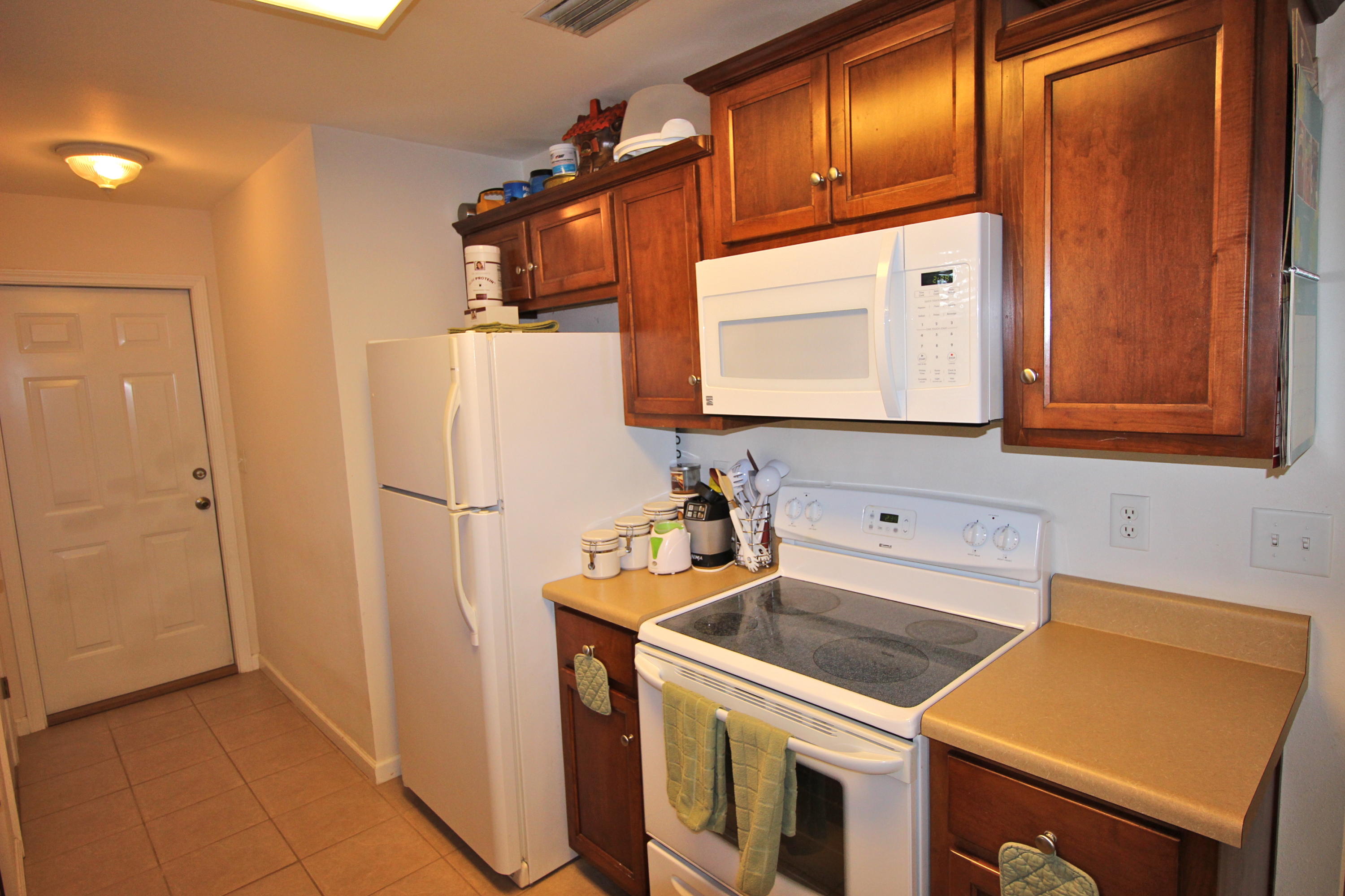 OAKWOOD HILLS UNIT 1 - Residential