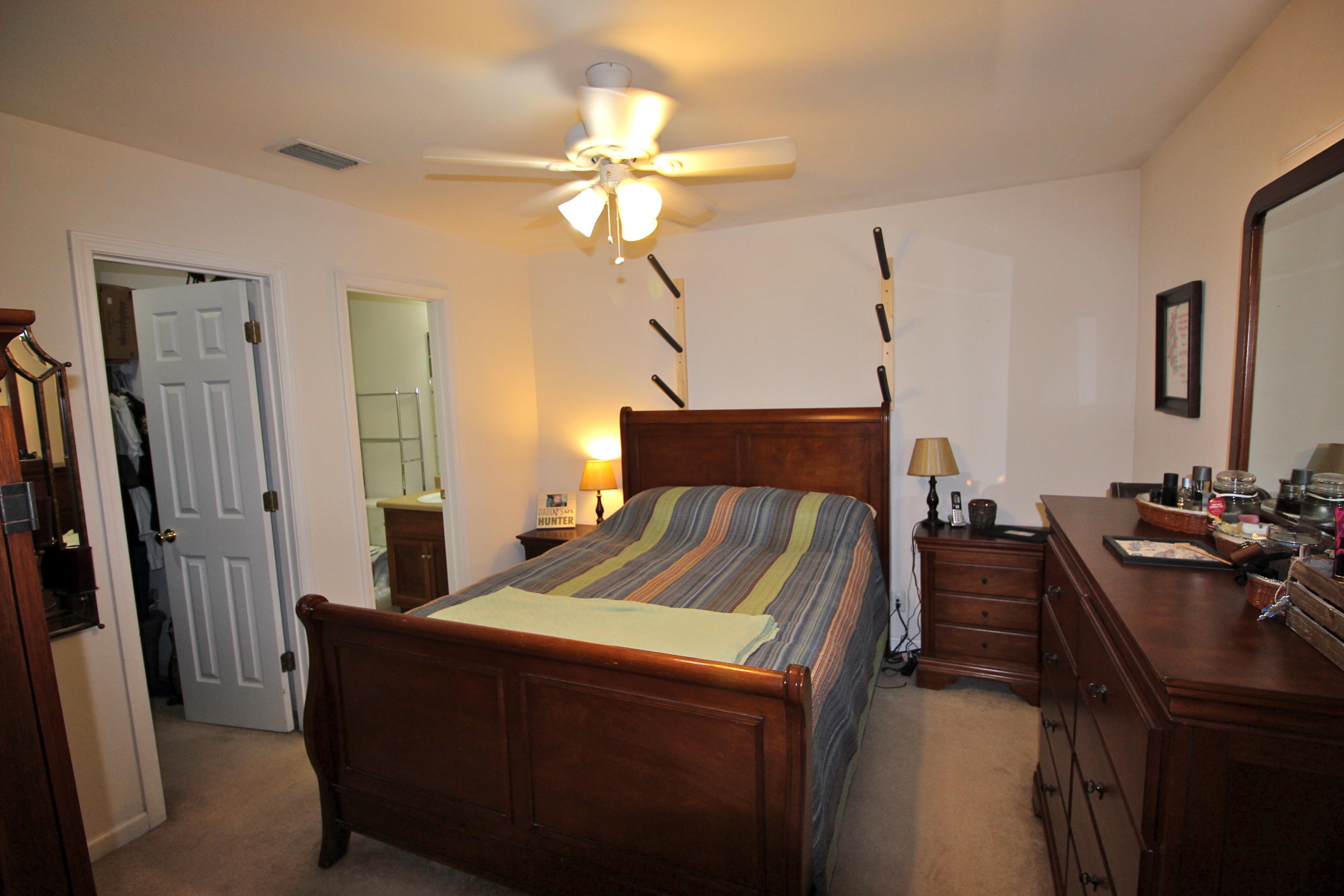 OAKWOOD HILLS UNIT 1 - Residential