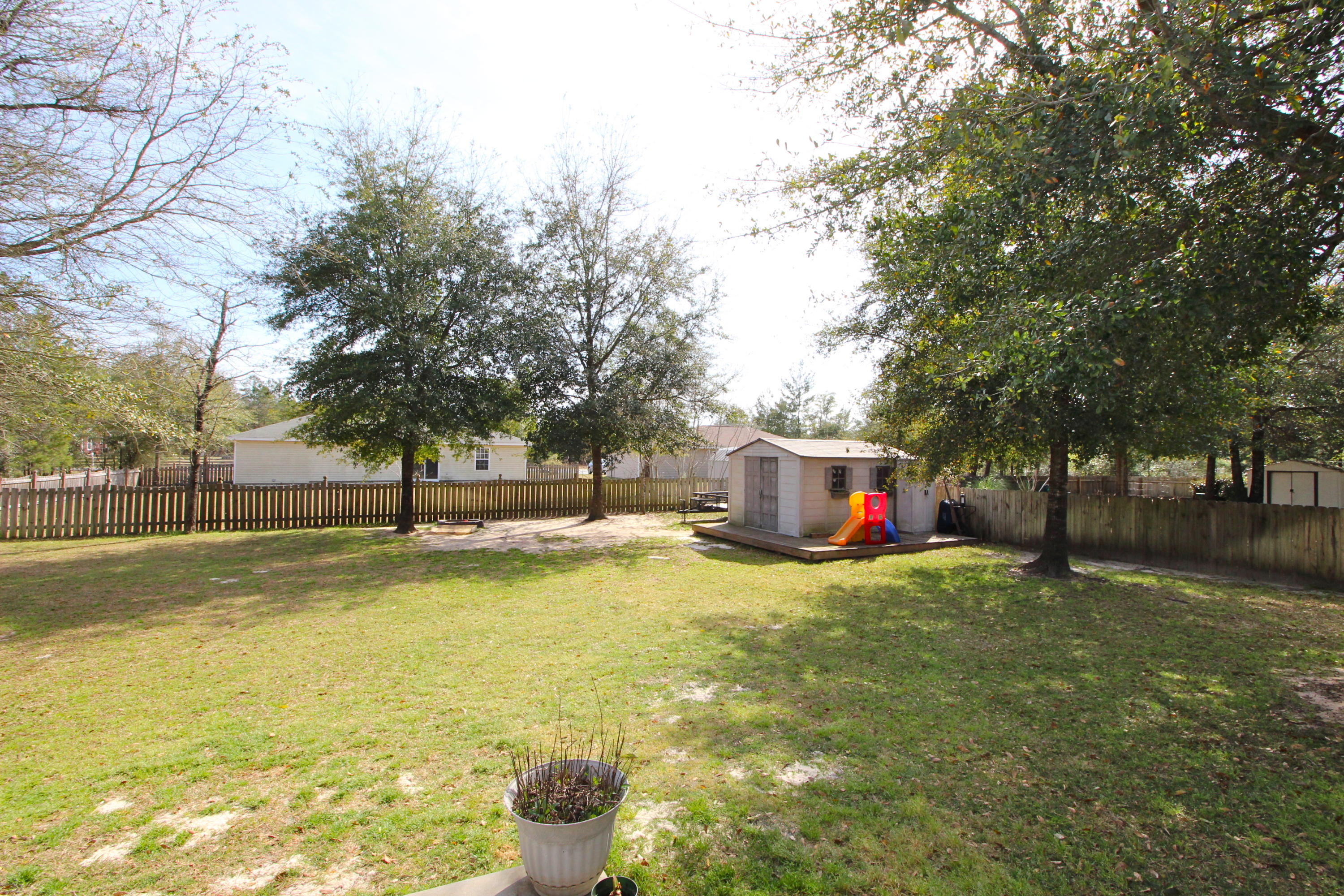 OAKWOOD HILLS UNIT 1 - Residential