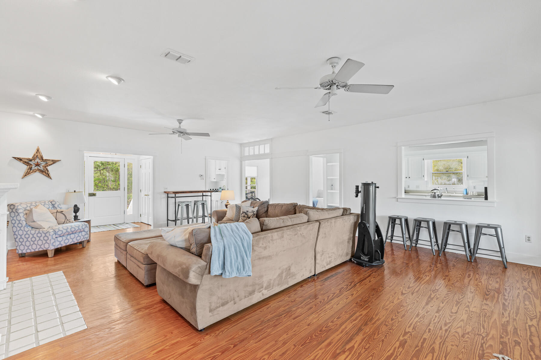 OLD MILLER PLACE - Residential