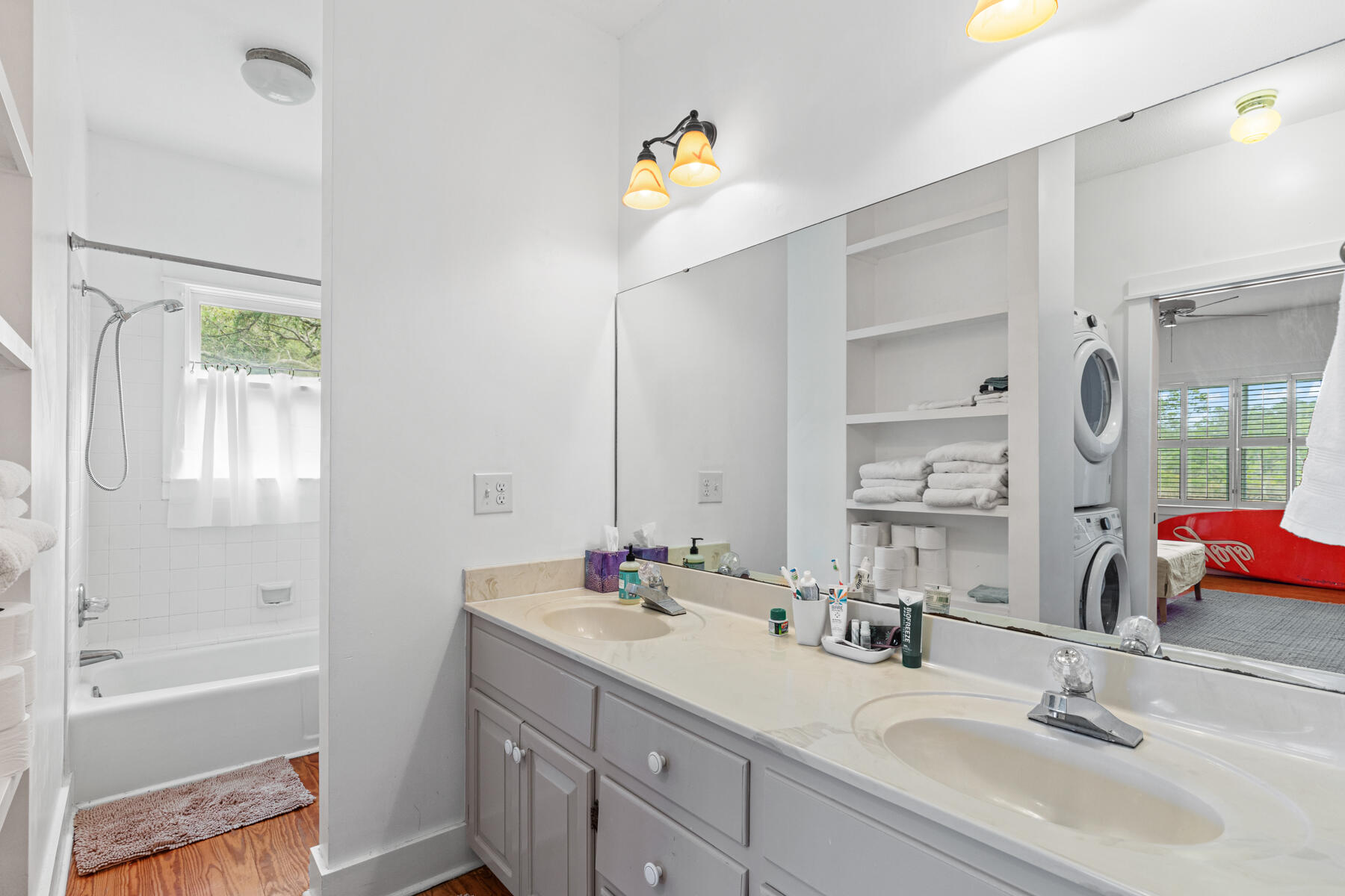 OLD MILLER PLACE - Residential