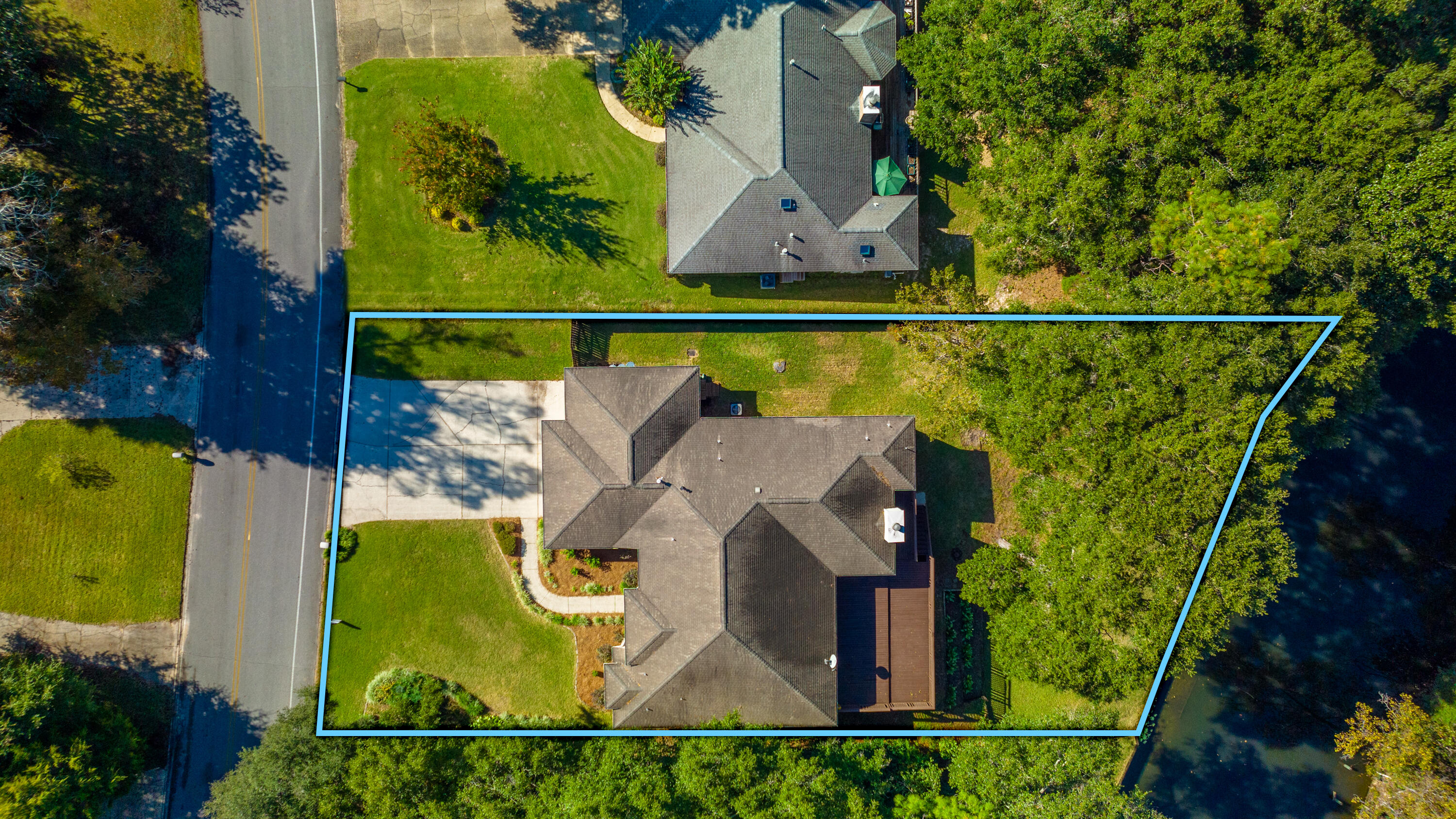 ROCKY BAYOU COUNTRY CLUB ESTATES 4 - Residential