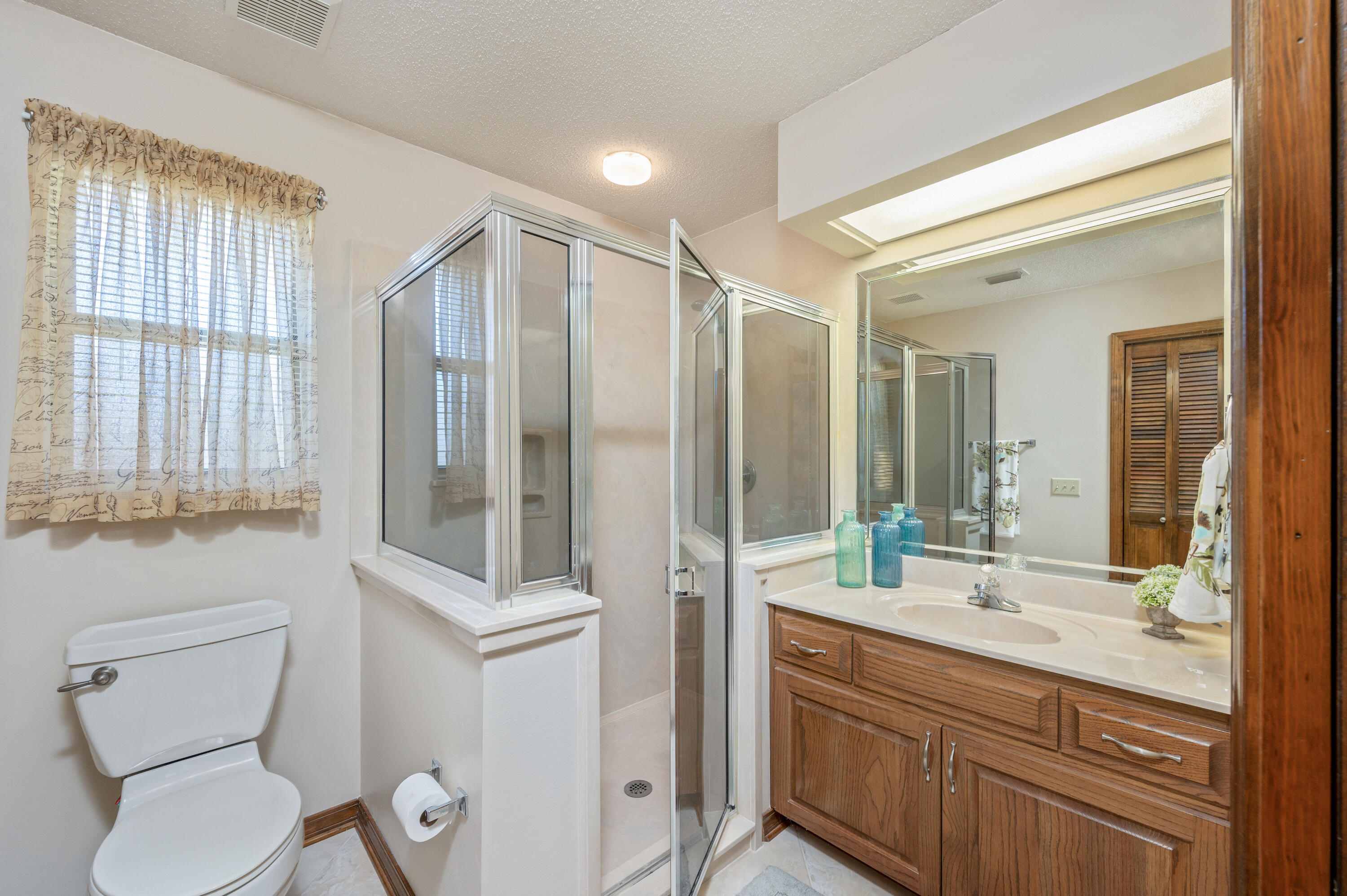 ROCKY BAYOU COUNTRY CLUB ESTATES 4 - Residential