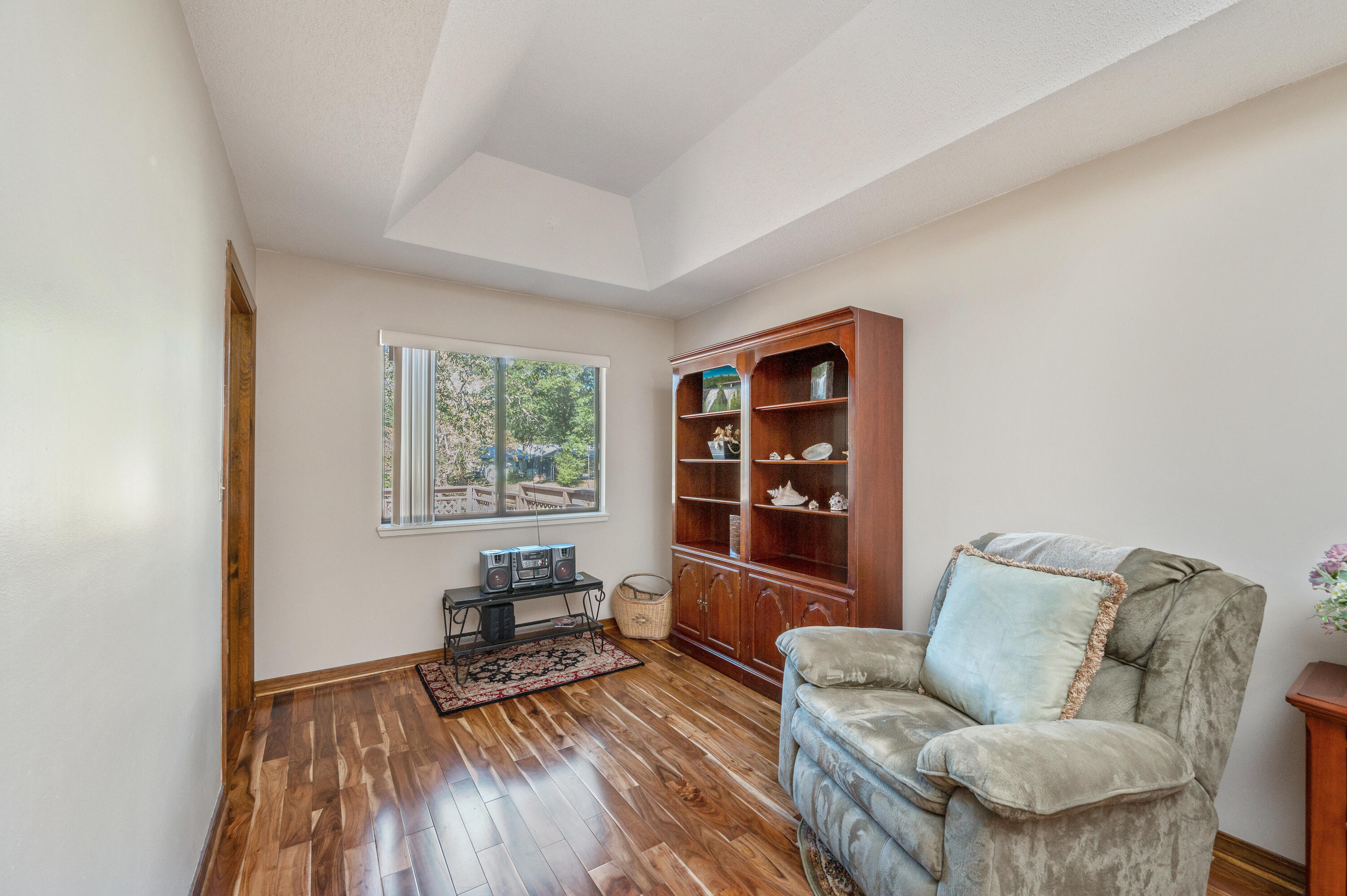 ROCKY BAYOU COUNTRY CLUB ESTATES 4 - Residential